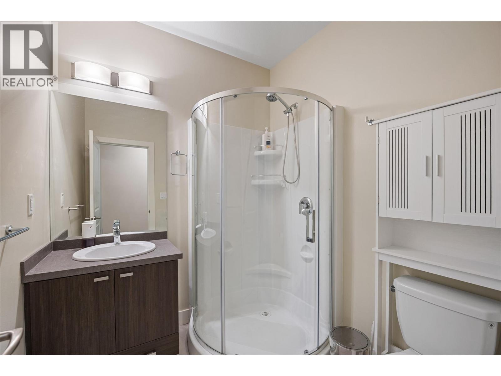 #33 2200 LINFIELD DRIVE - 34