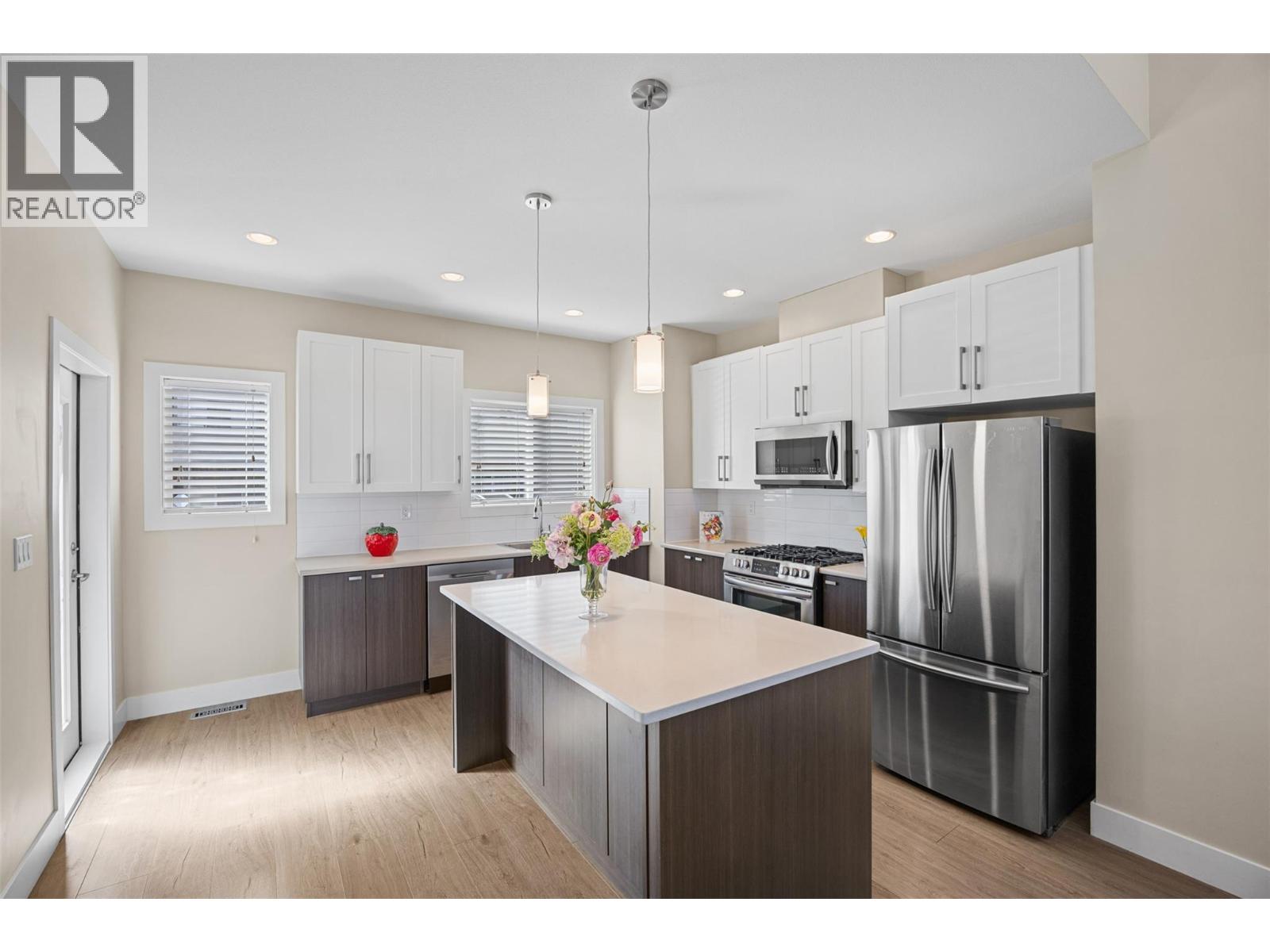 #33 2200 LINFIELD DRIVE - 8
