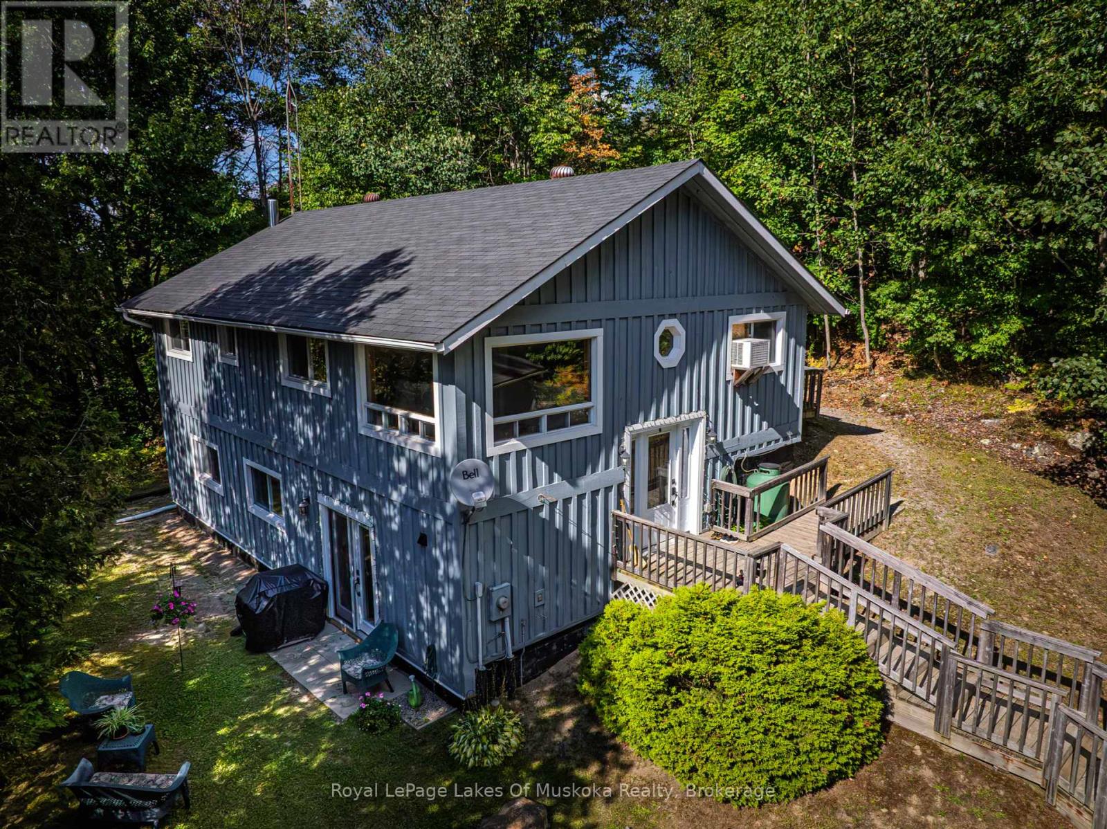 Photo 1 of 779 Old Muskoka Road, Huntsville ON