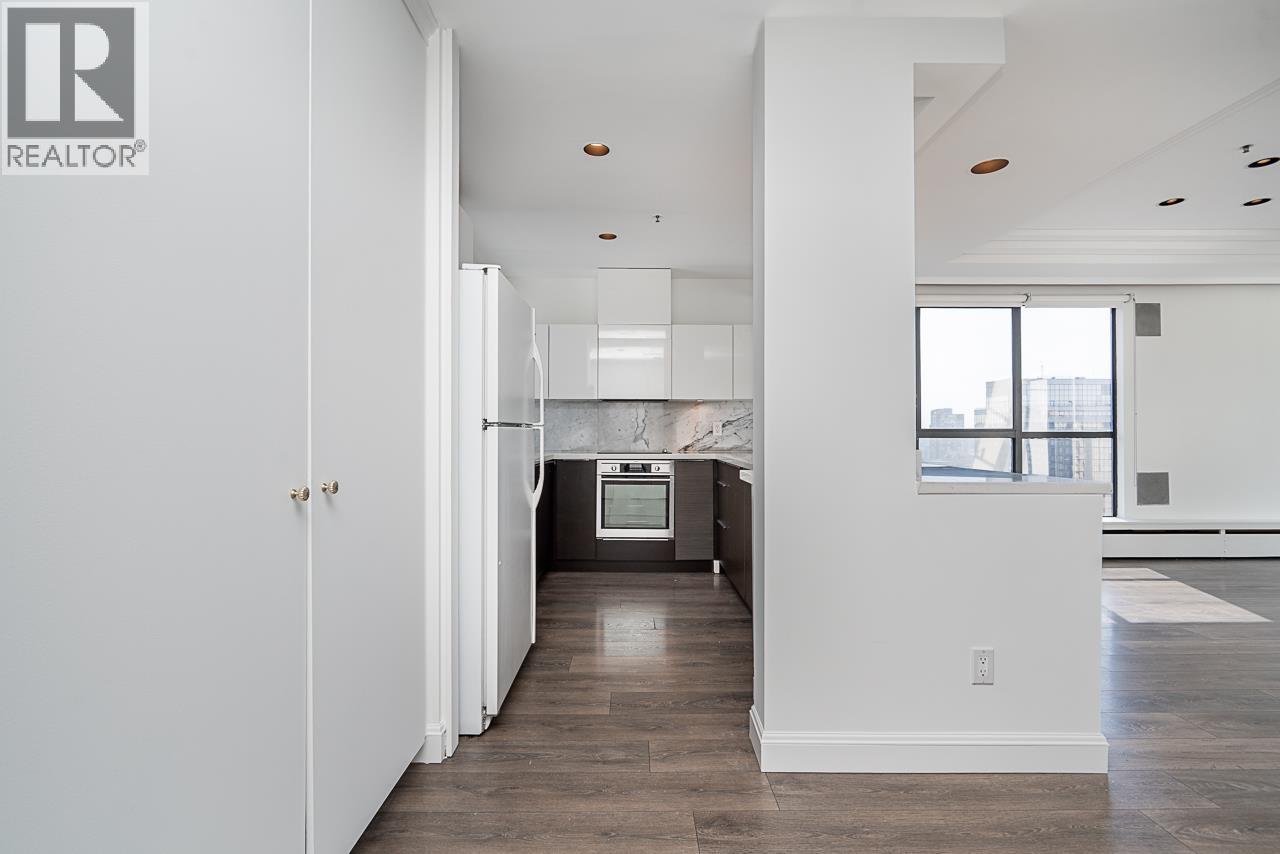 Photo 16 of Ph 1 1060 Alberni Street, Vancouver BC