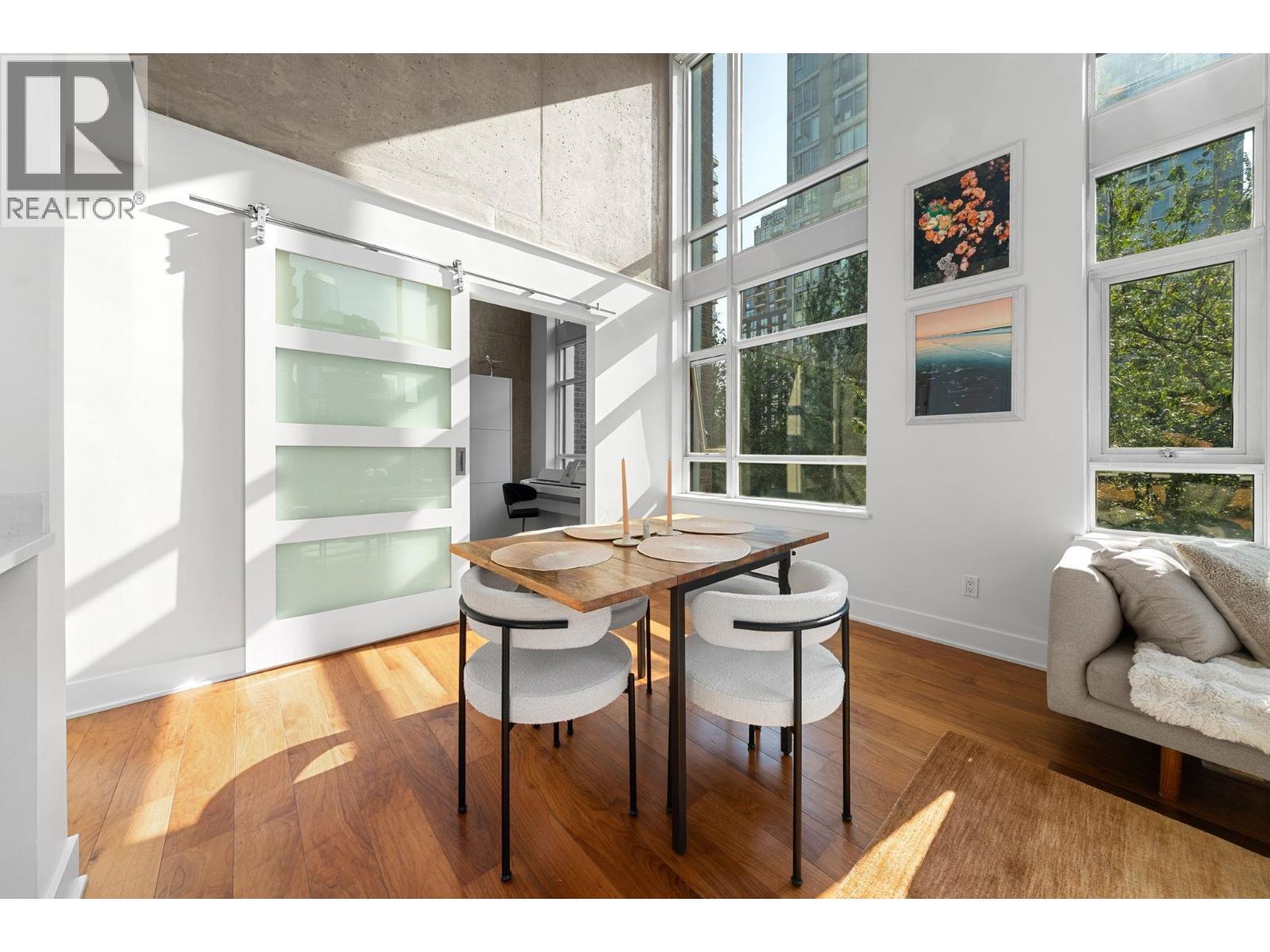 Photo 7 of 407 988 Richards Street, Vancouver BC