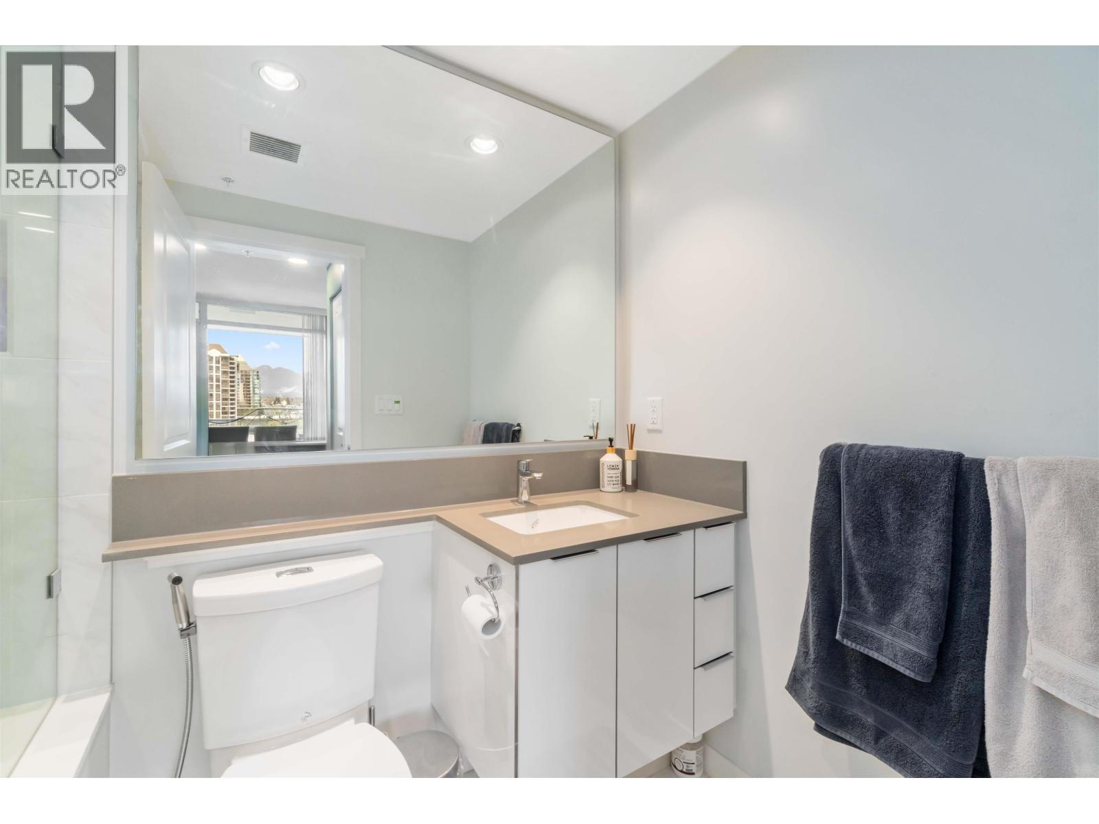 Photo 21 of 2206 2388 Madison Street, Burnaby BC