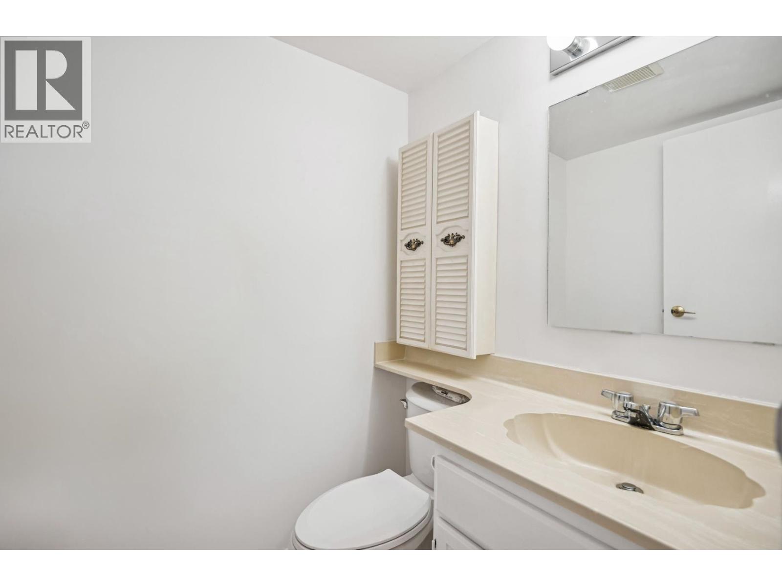 Photo 13 of 408 2320 W 40th Avenue, Vancouver BC