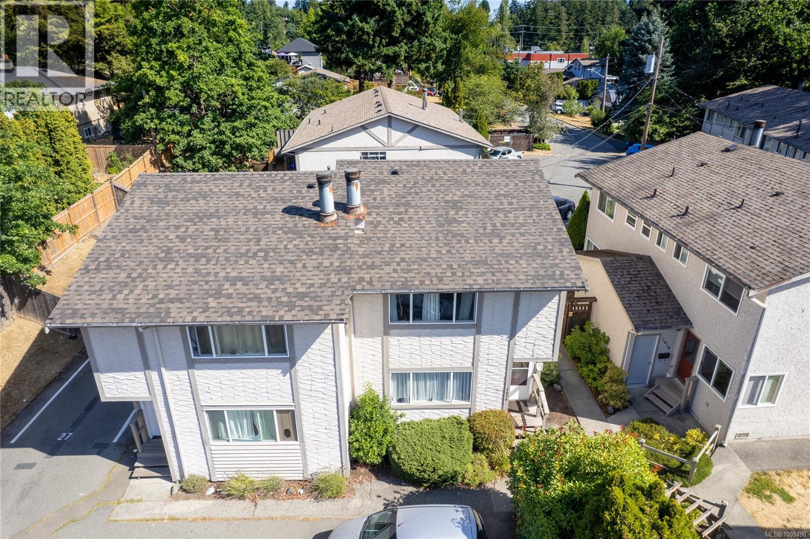 Photo 32 of 1624 Fuller St, Nanaimo BC