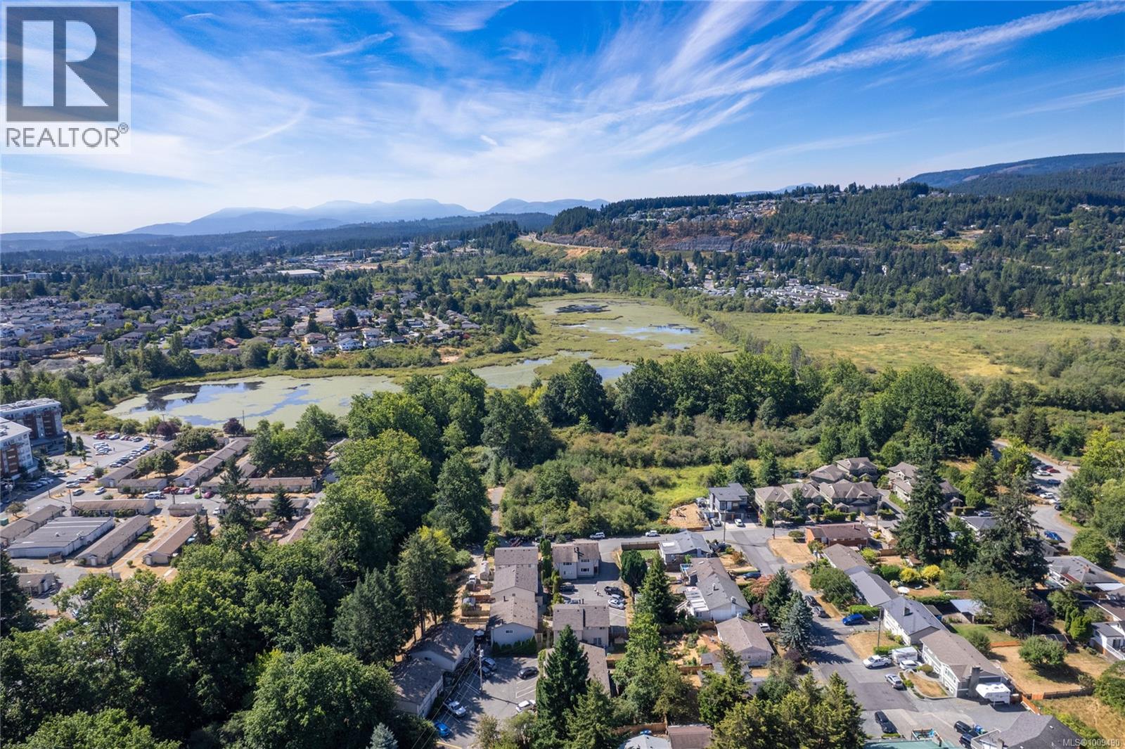 Photo 42 of 1624 Fuller St, Nanaimo BC