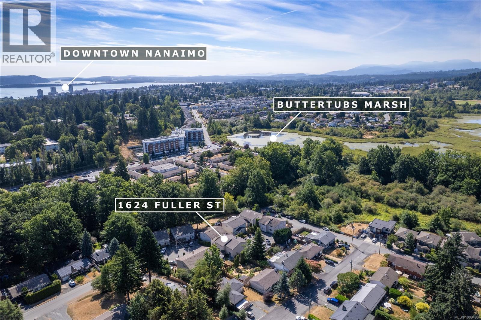 Photo 2 of 1624 Fuller St, Nanaimo BC