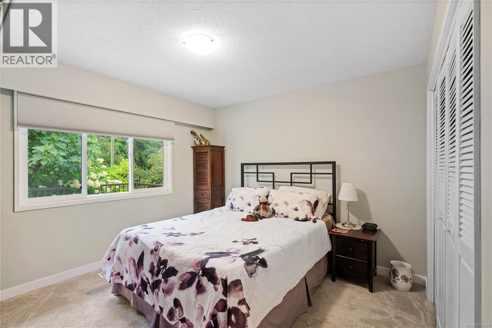 714 Bradley Dyne Rd, North Saanich