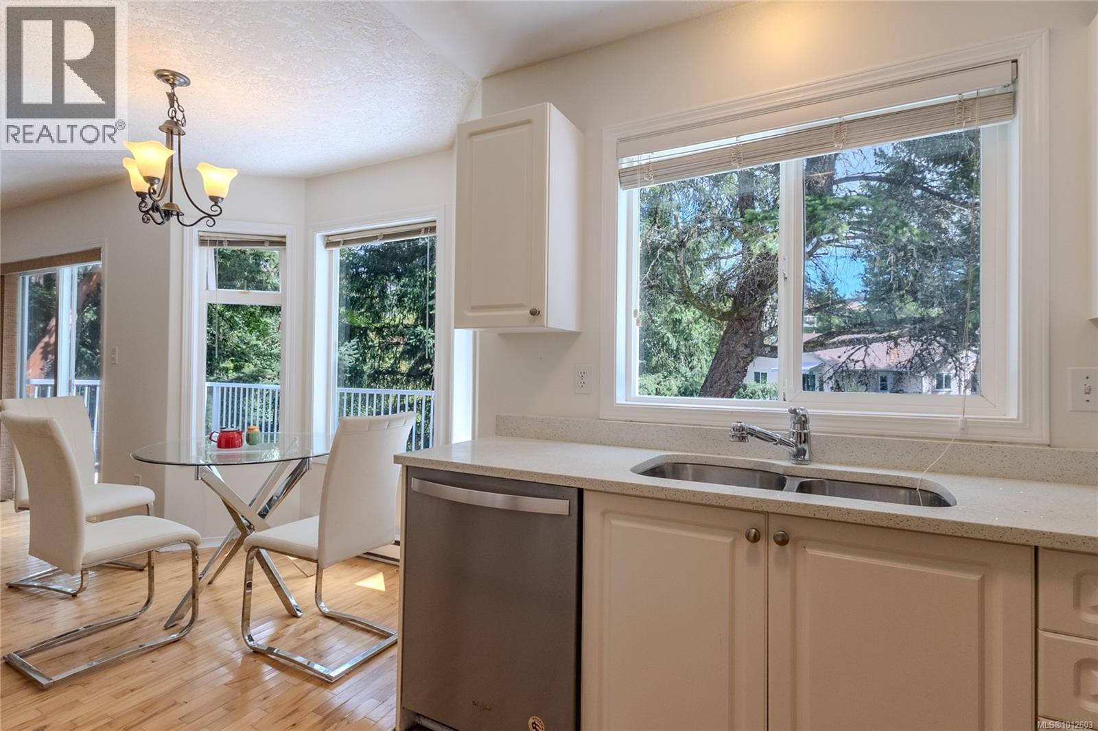 Photo 12 of 407 Coralee Pl, Langford BC