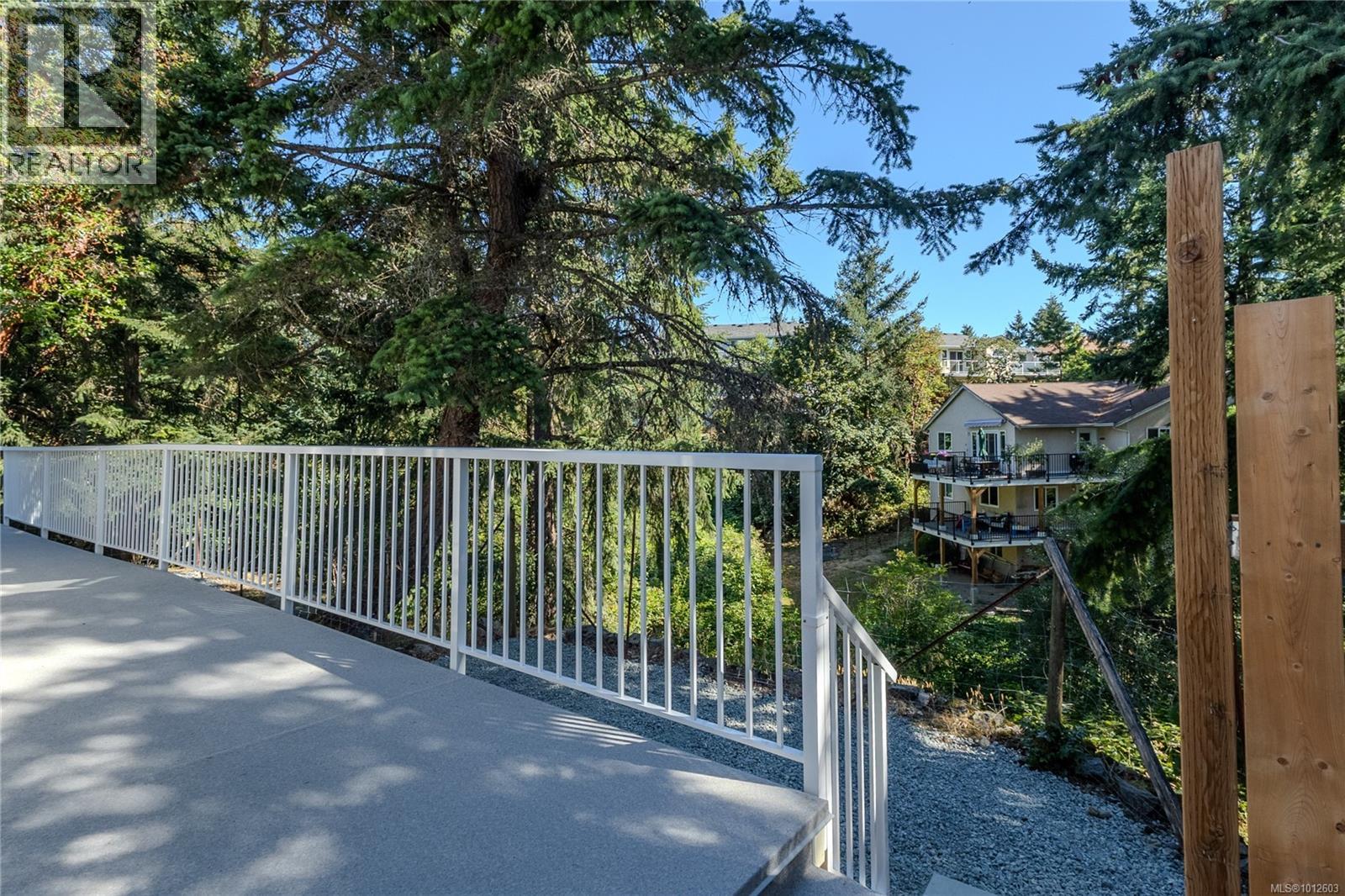 Photo 37 of 407 Coralee Pl, Langford BC