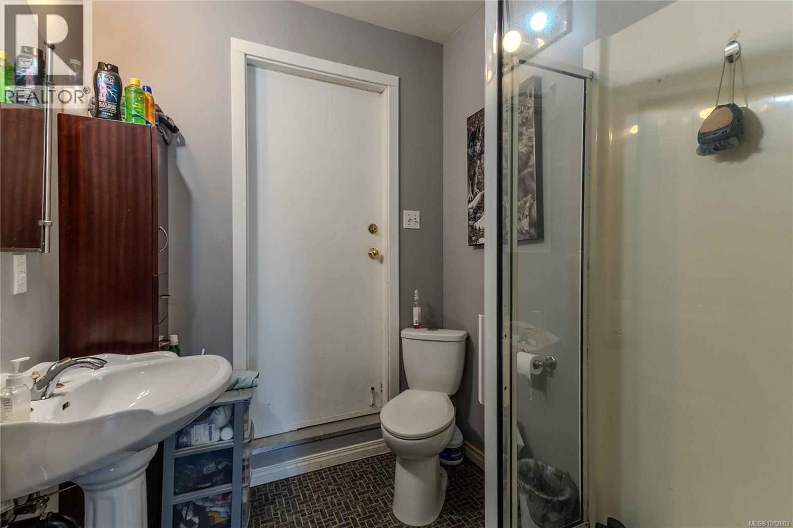 Photo 35 of 407 Coralee Pl, Langford BC