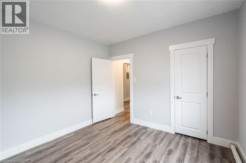 Photo 12 of 452 Aberdeen Avenue Unit 13, Hamilton ON