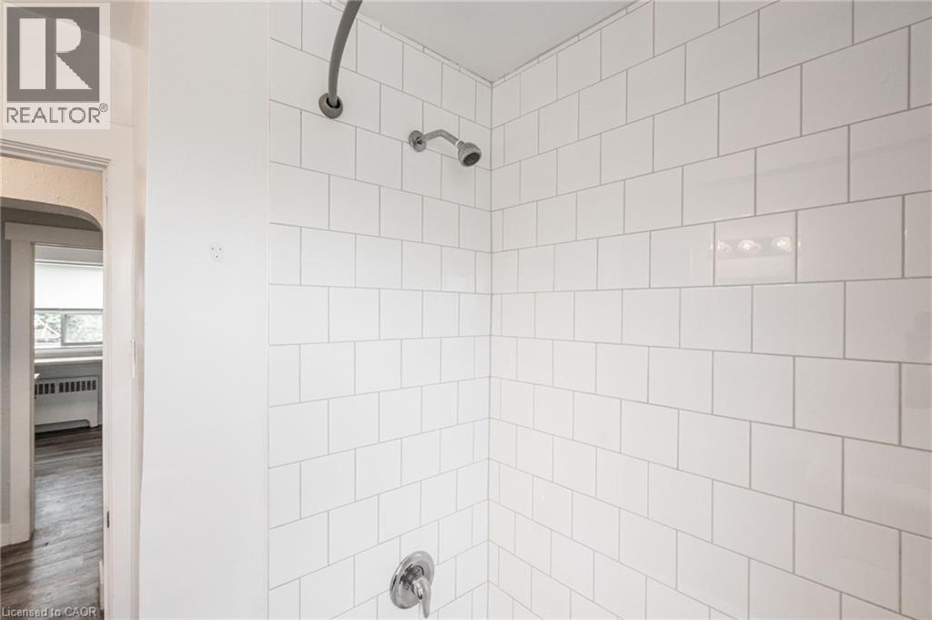 Photo 17 of 452 Aberdeen Avenue Unit 13, Hamilton ON