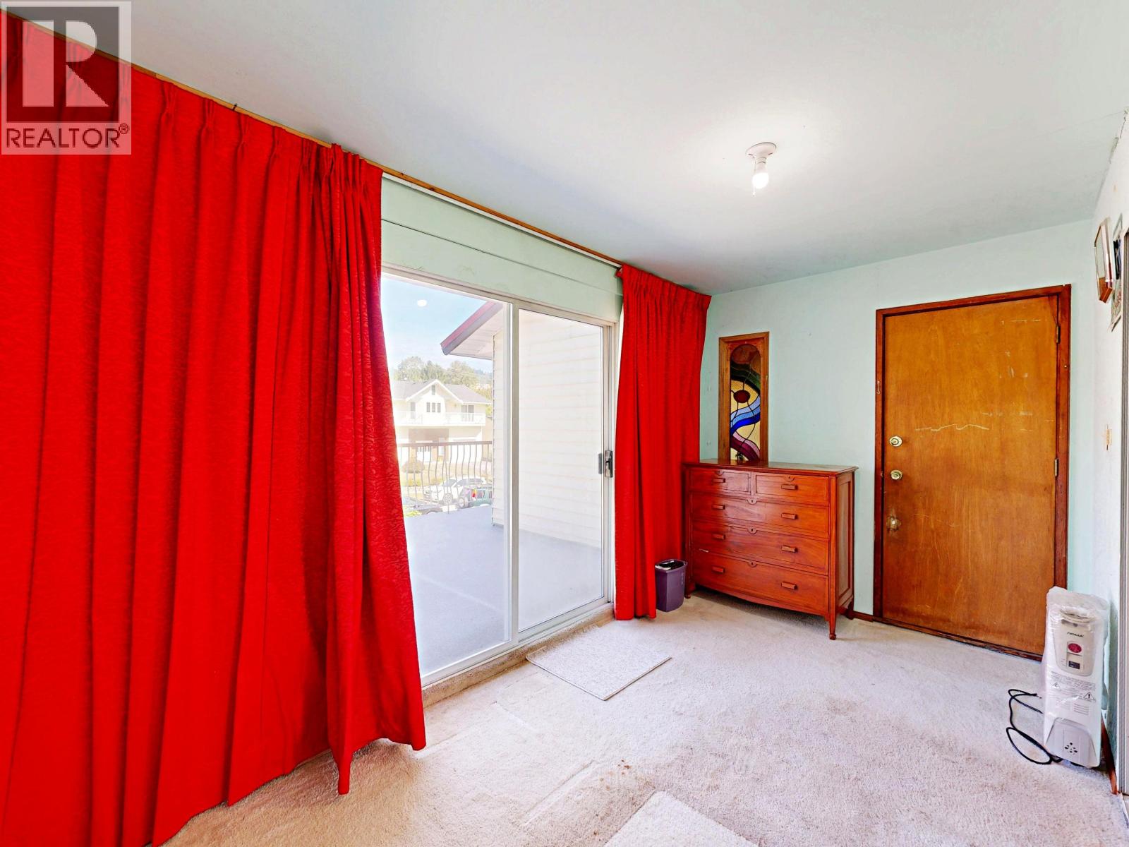Photo 14 of 7610 Kilrea Crescent, Burnaby BC