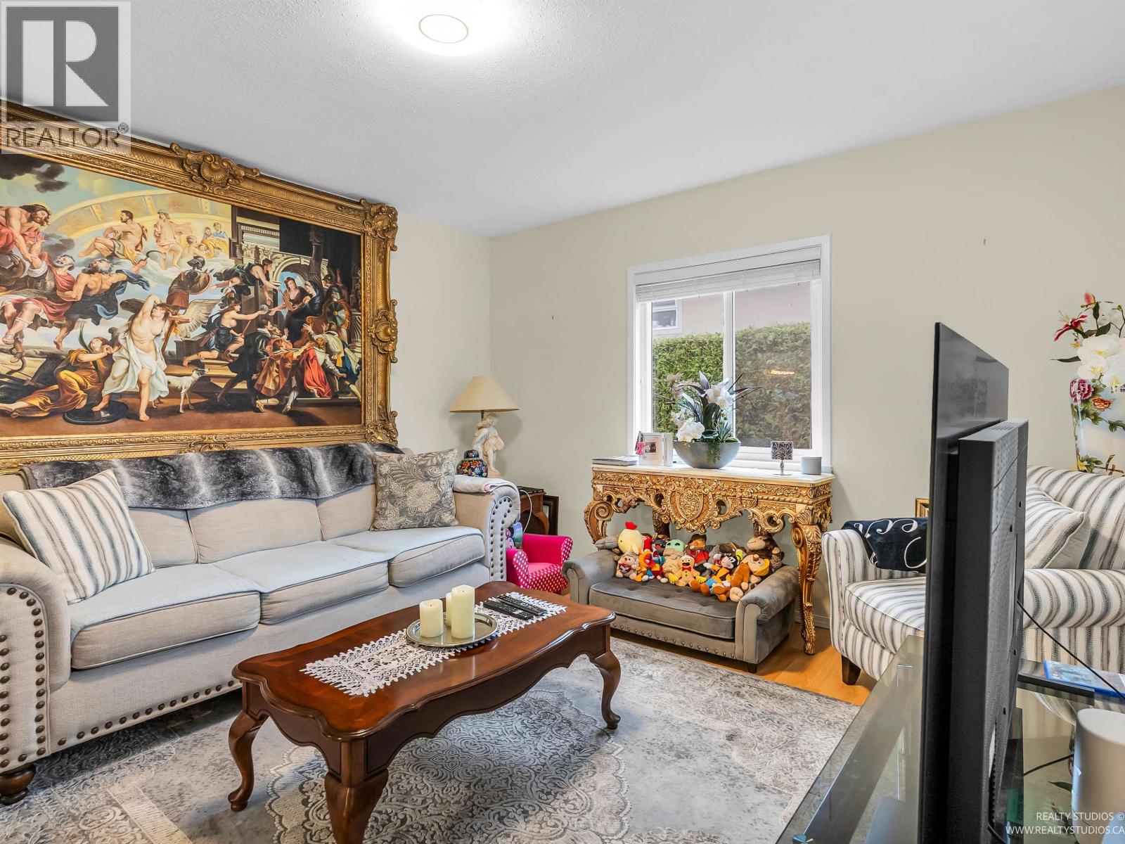 Photo 18 of 7774 Berkley Street, Burnaby BC
