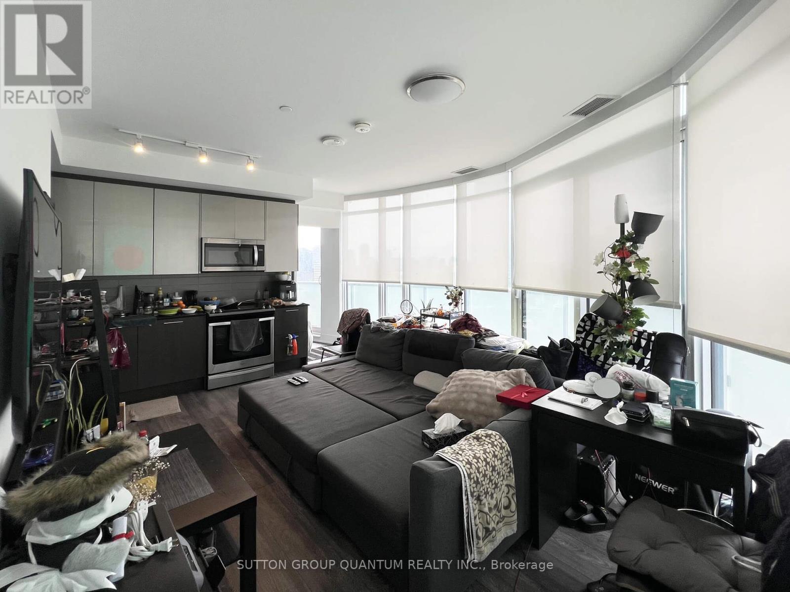 Photo 3 of 3405 403 Church Street, Toronto ON