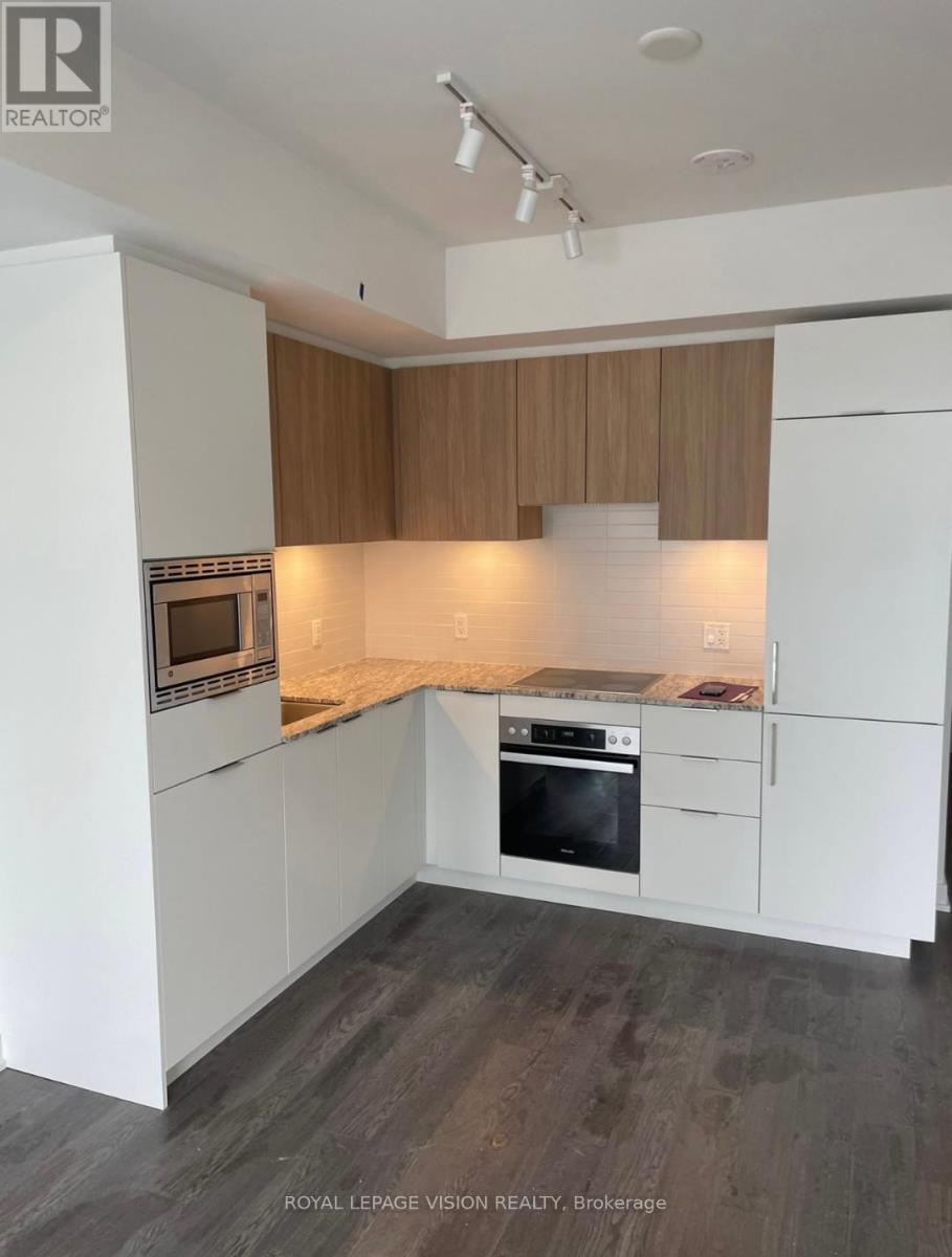 Photo 2 of 728 20 O Neill Road, Toronto ON