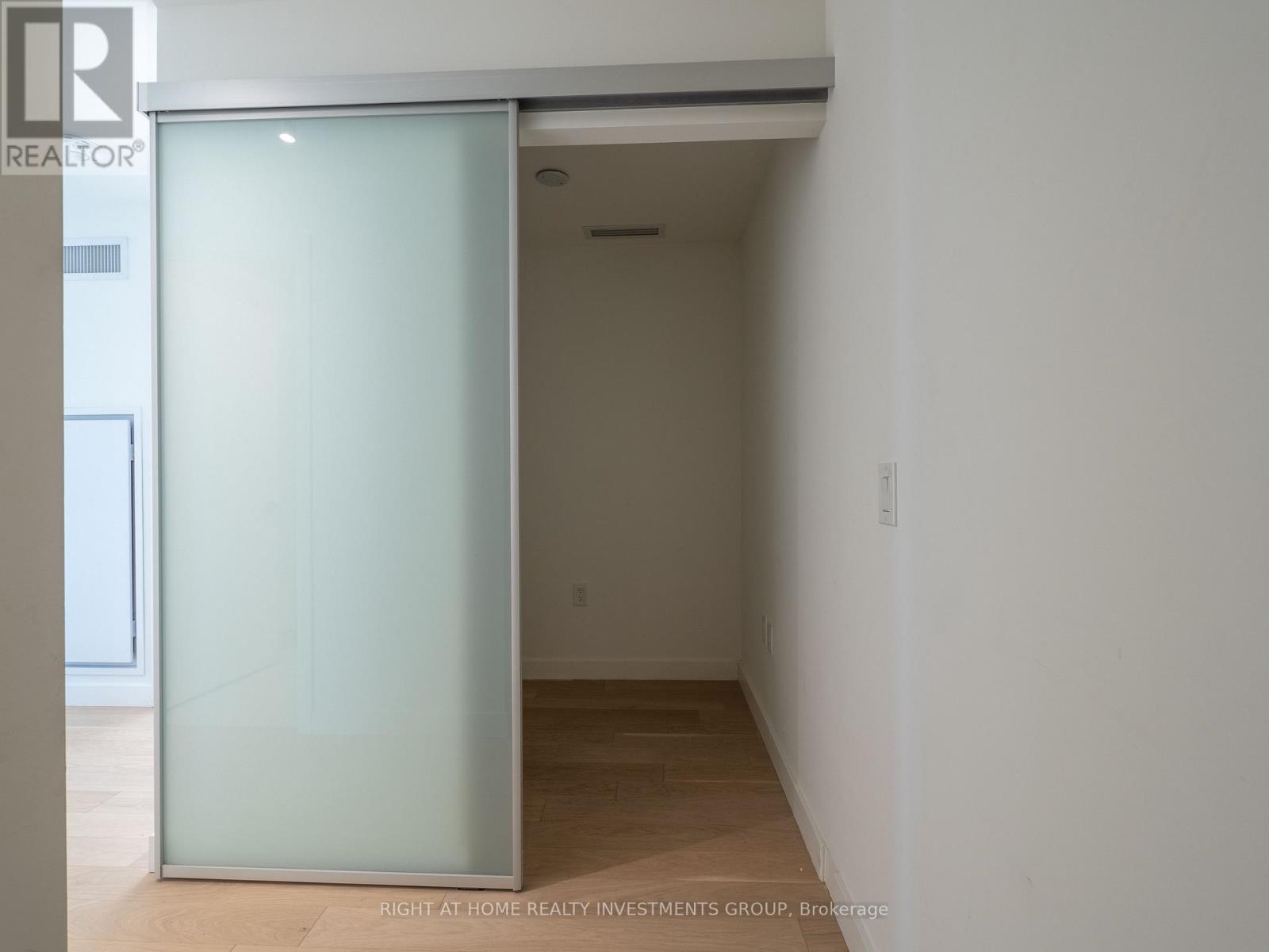 Photo 11 of 1010 2 A Church Street, Toronto ON