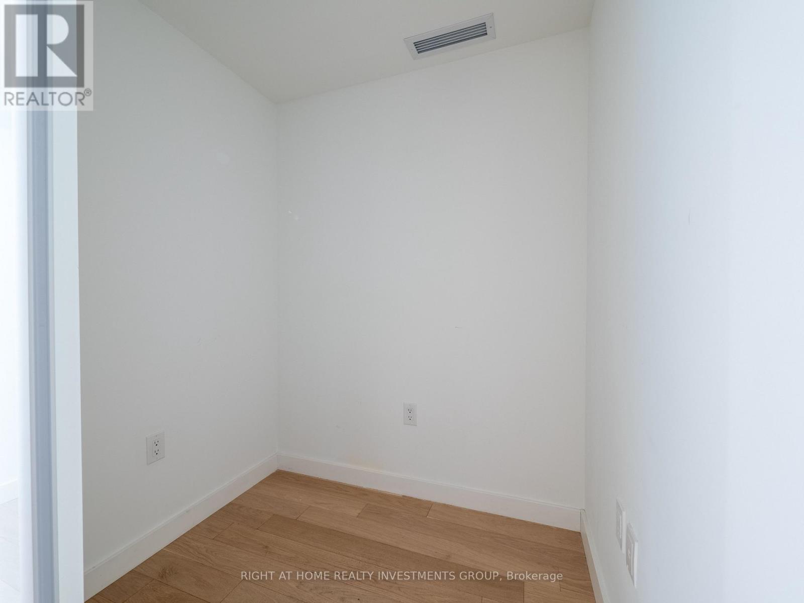 Photo 12 of 1010 2 A Church Street, Toronto ON