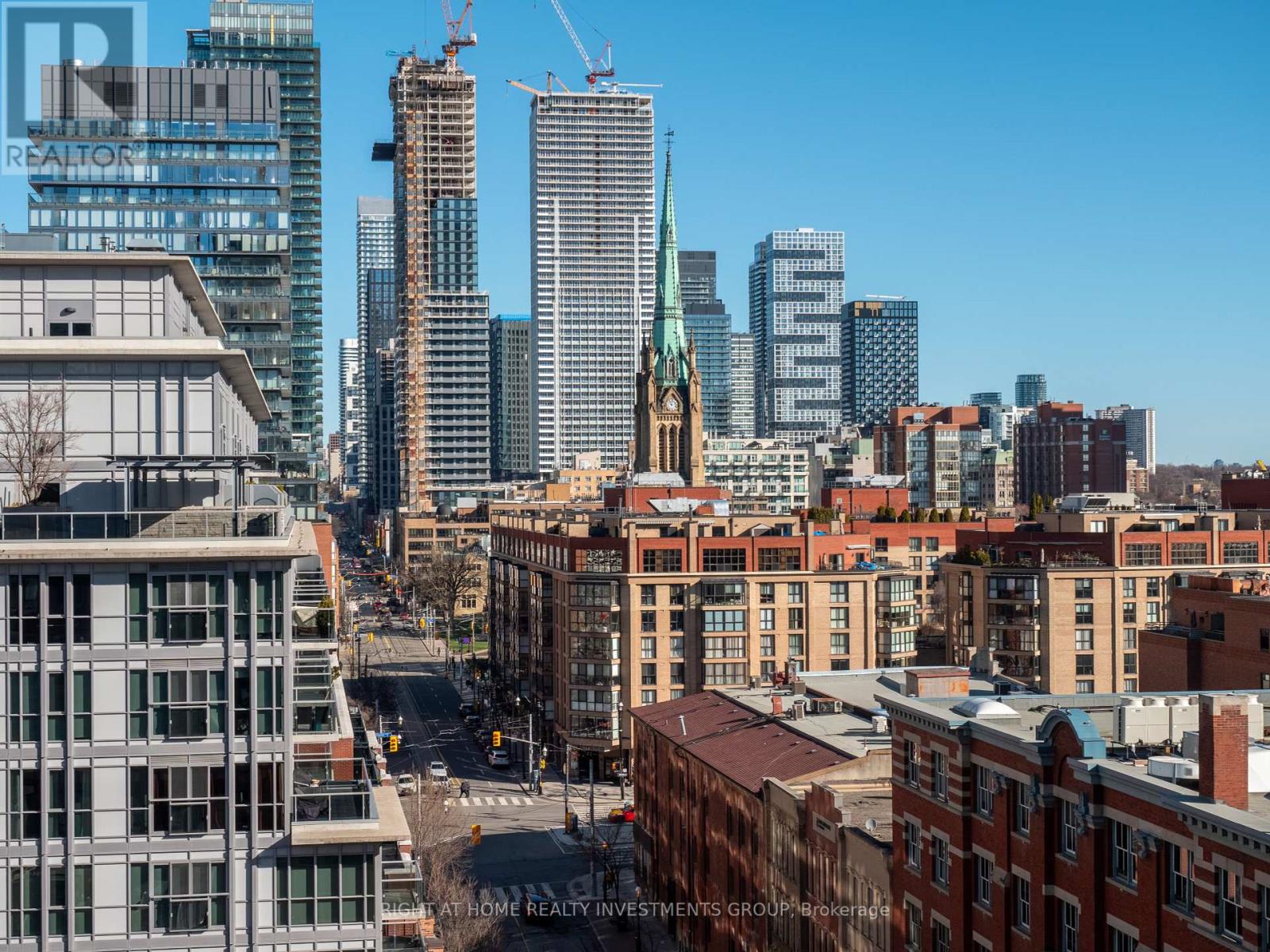Photo 2 of 1010 2 A Church Street, Toronto ON