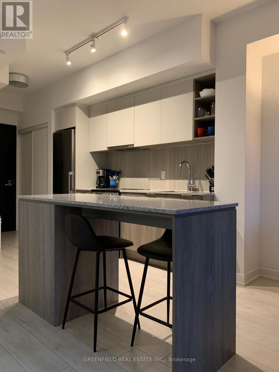 Photo 3 of 903 31 Tippett Road, Toronto ON