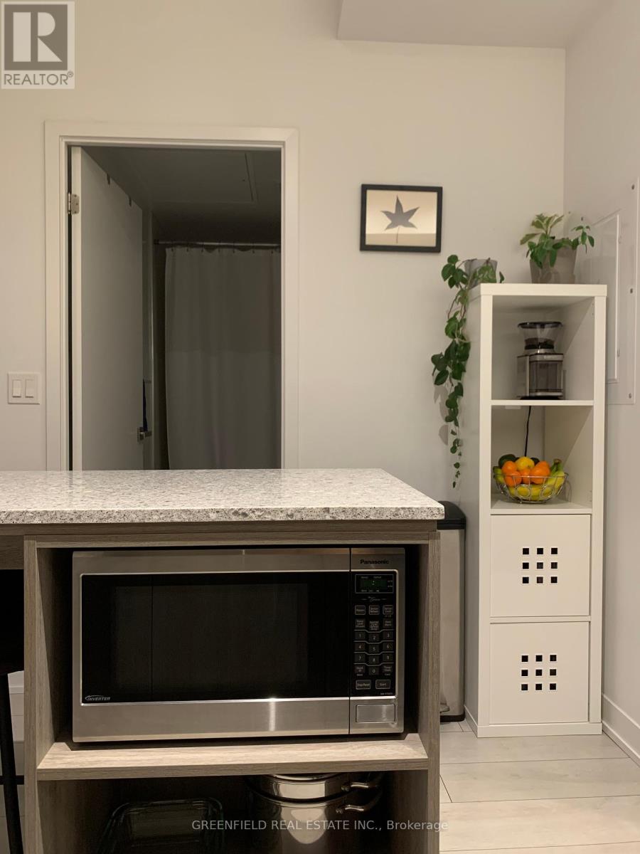 Photo 7 of 903 31 Tippett Road, Toronto ON