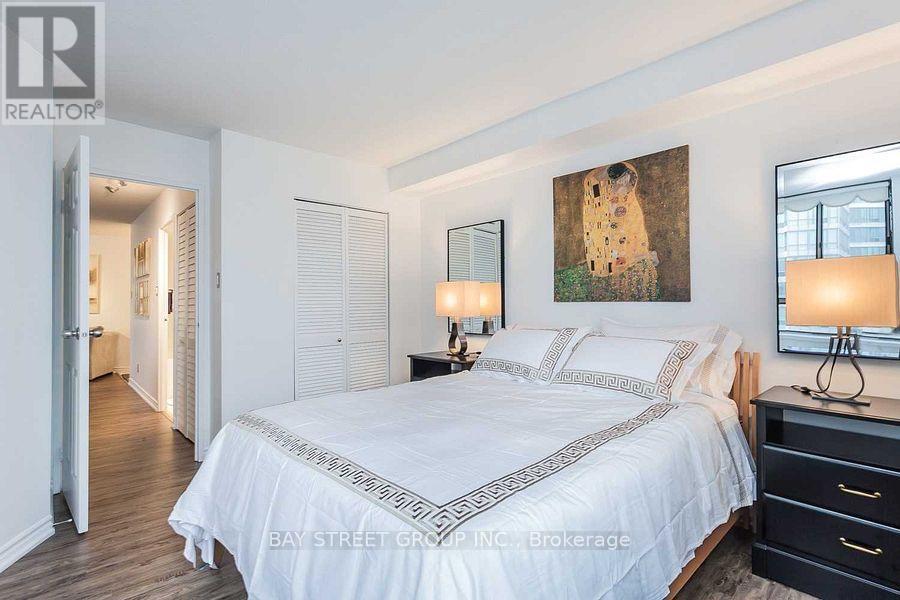 Photo 15 of 1106 250 Queens Quay W, Toronto ON