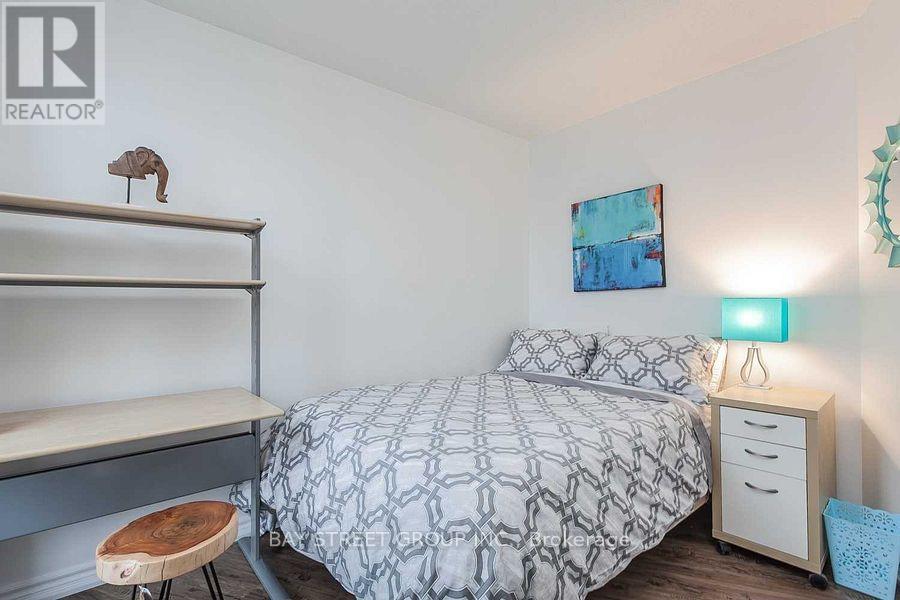 Photo 17 of 1106 250 Queens Quay W, Toronto ON