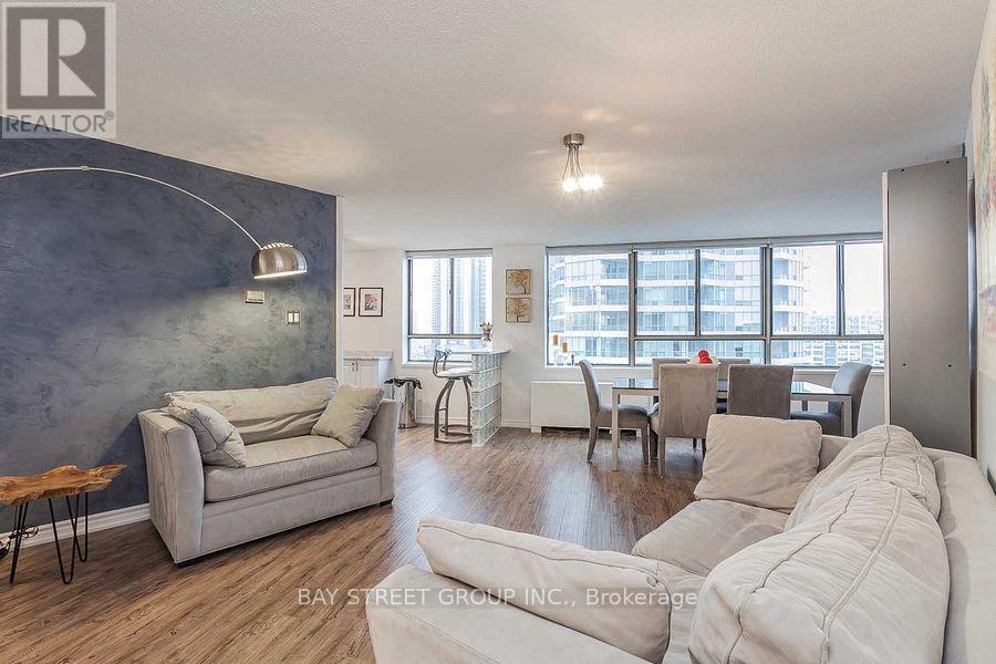 Photo 4 of 1106 250 Queens Quay W, Toronto ON