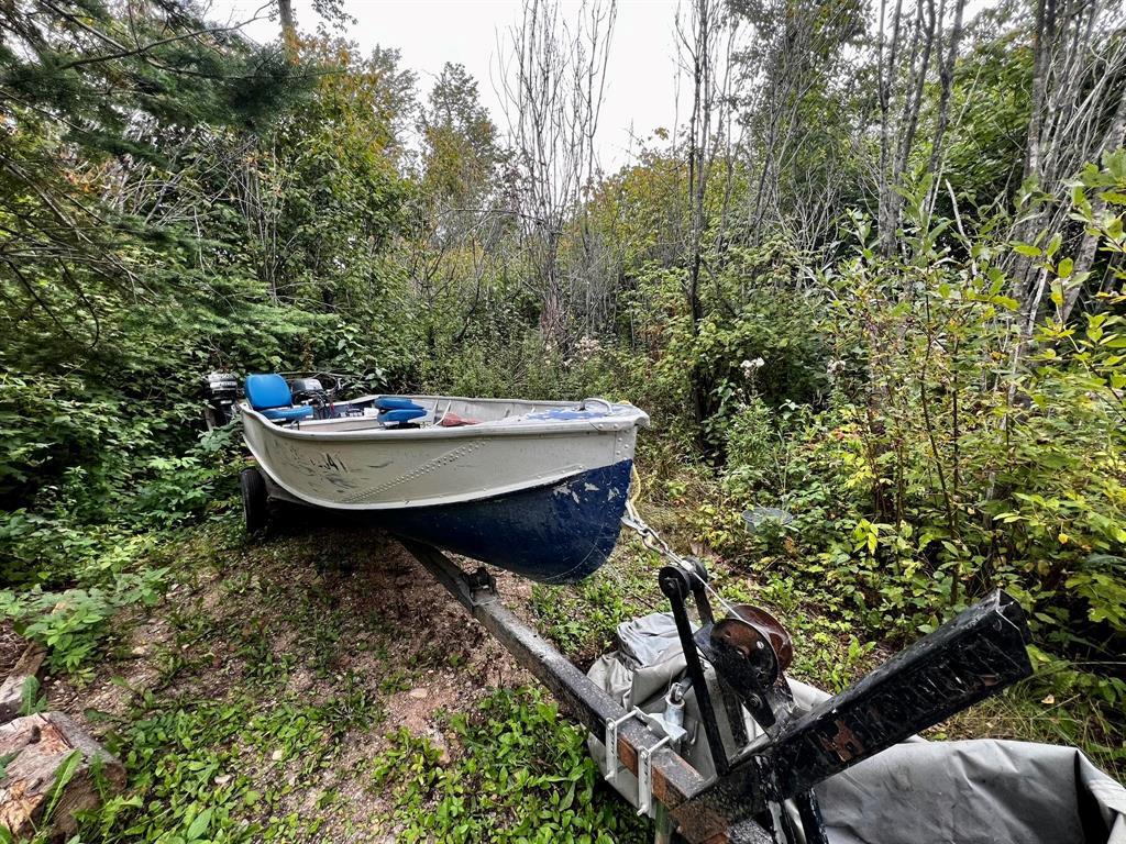 Photo 14 of 10 Pelican Inlet Road, Manigotagan MB