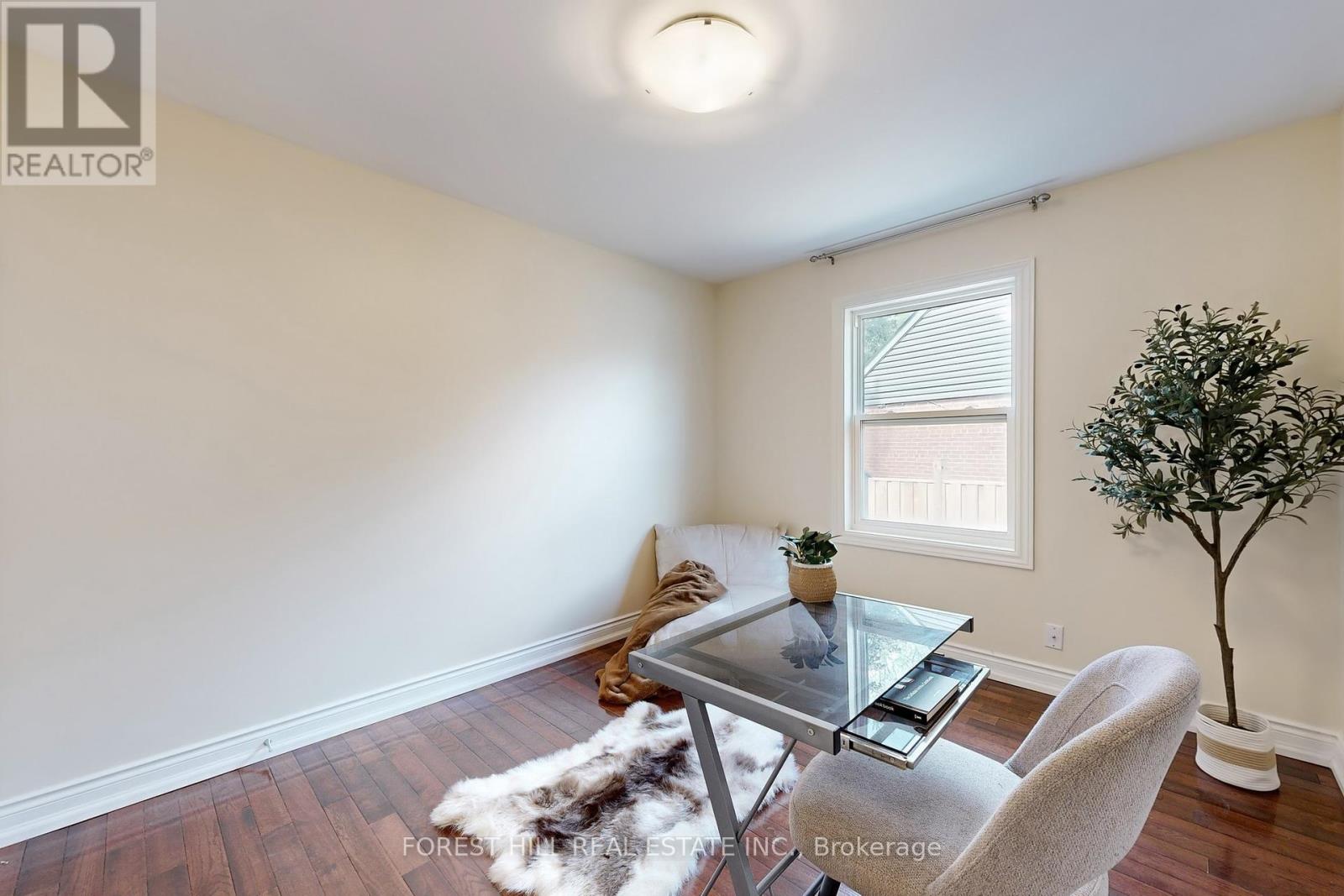 Photo 17 of 14 Ilfracombe Crescent, Toronto ON