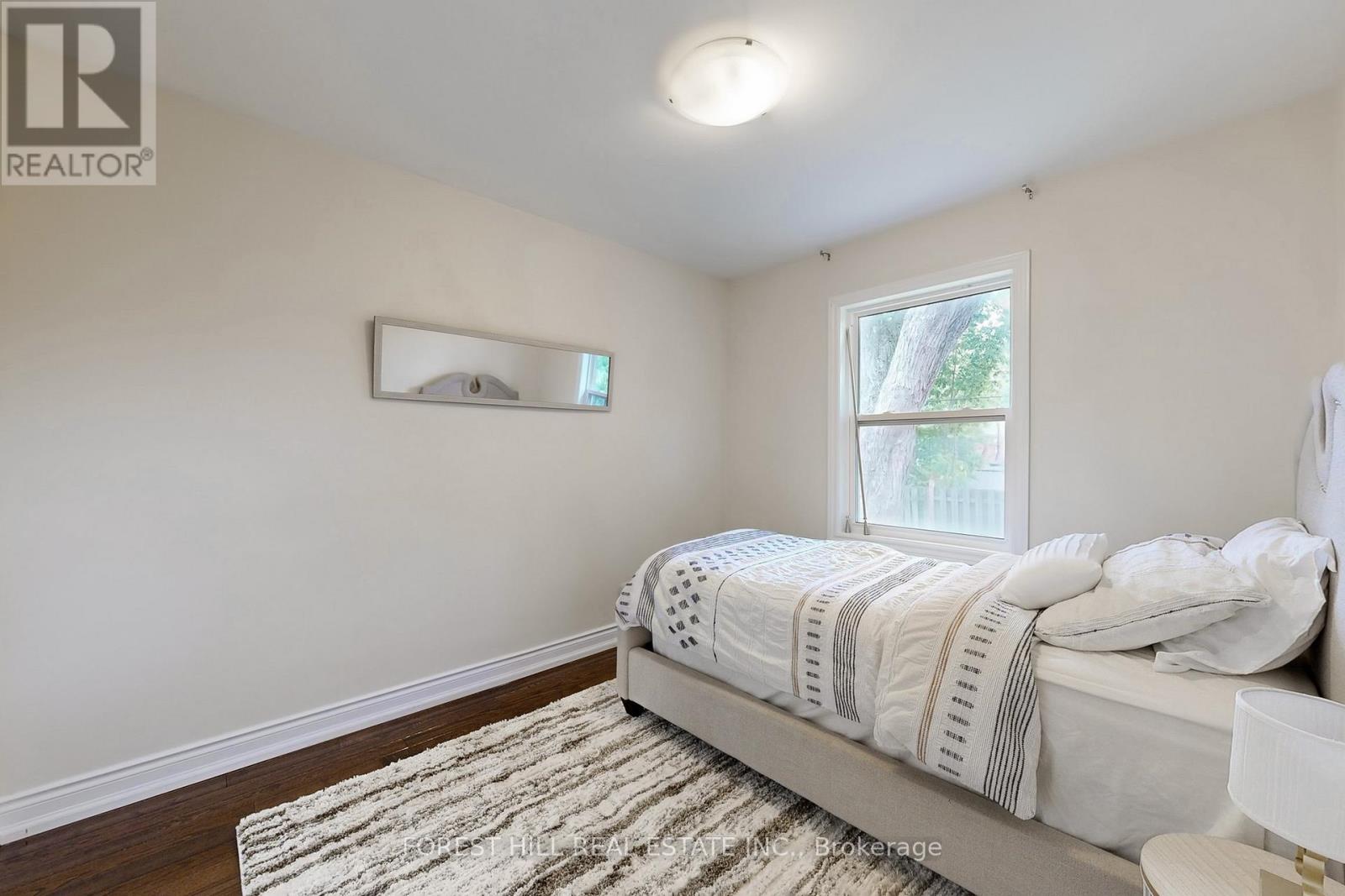 Photo 20 of 14 Ilfracombe Crescent, Toronto ON