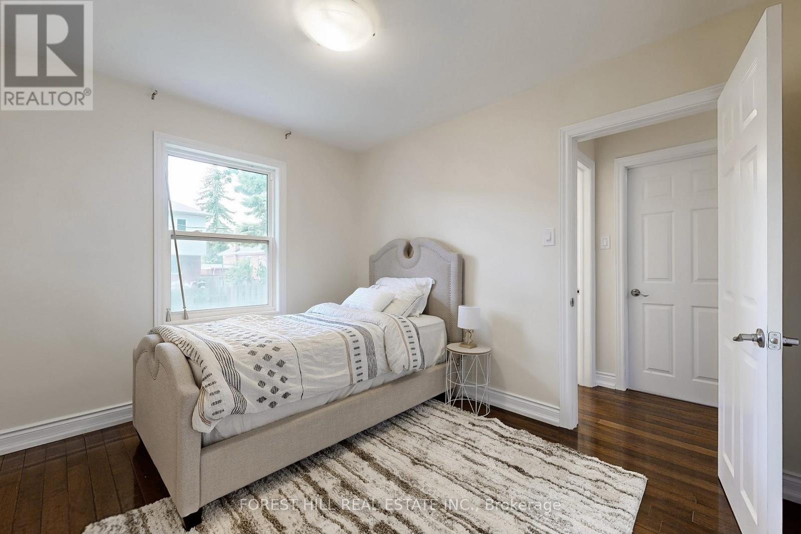 Photo 22 of 14 Ilfracombe Crescent, Toronto ON