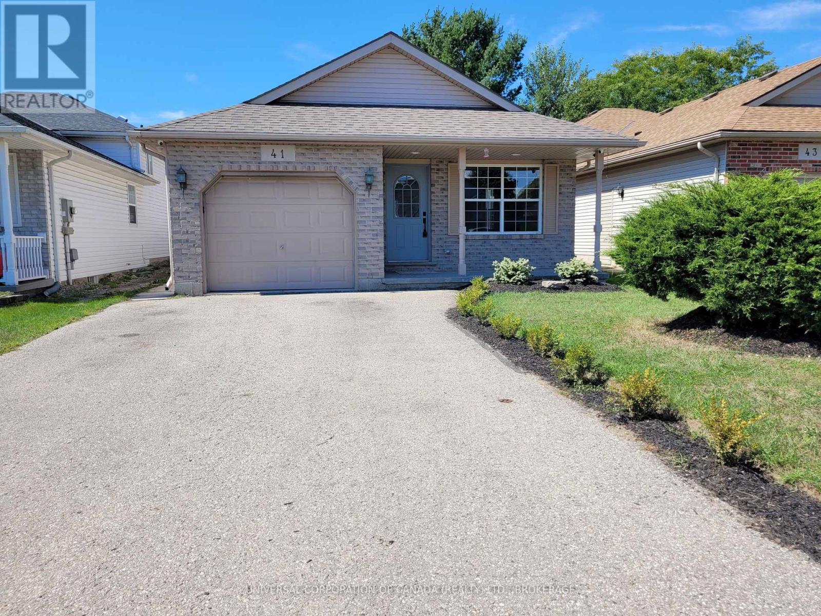 Photo 1 of 41 Peach Street, Tillsonburg ON