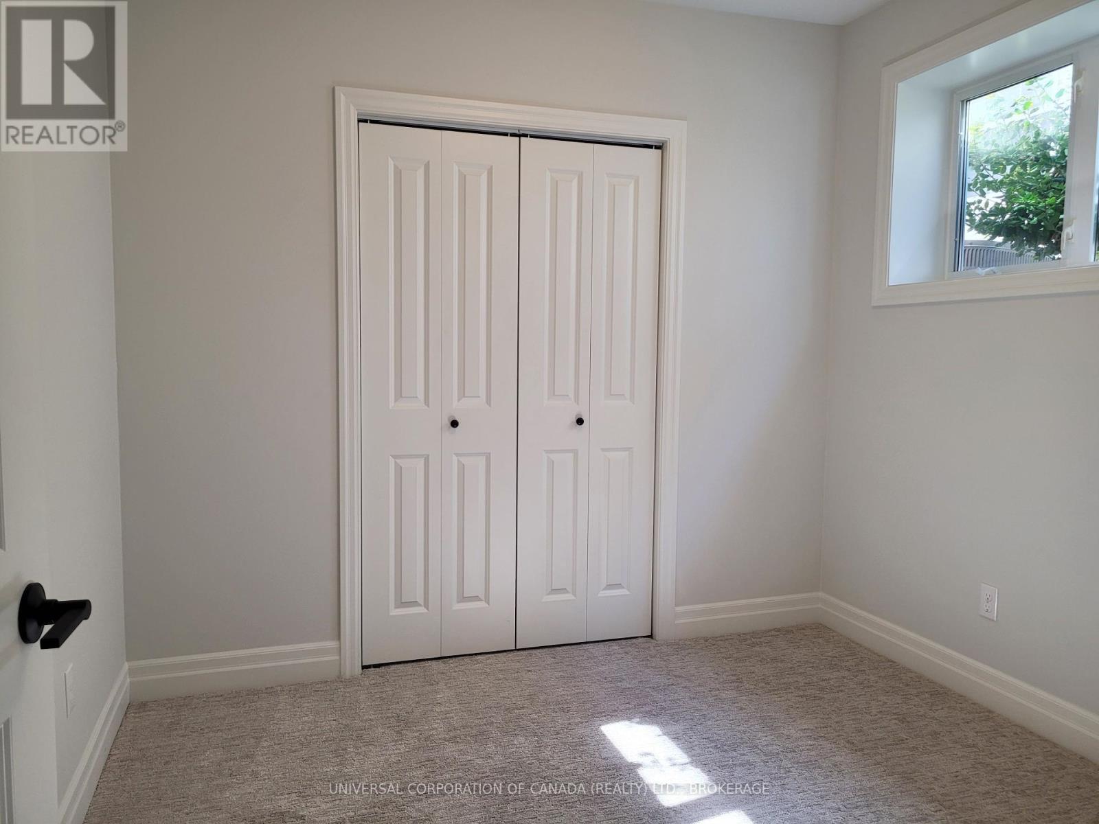 Photo 16 of 41 Peach Street, Tillsonburg ON
