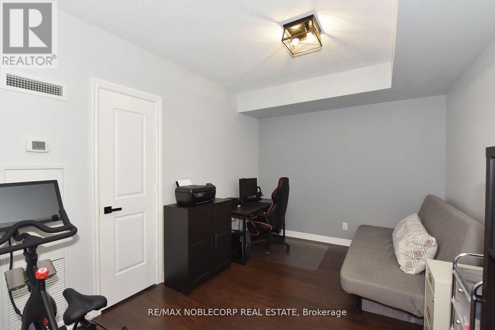 Photo 15 of 1515 9245 Jane Street, Vaughan ON