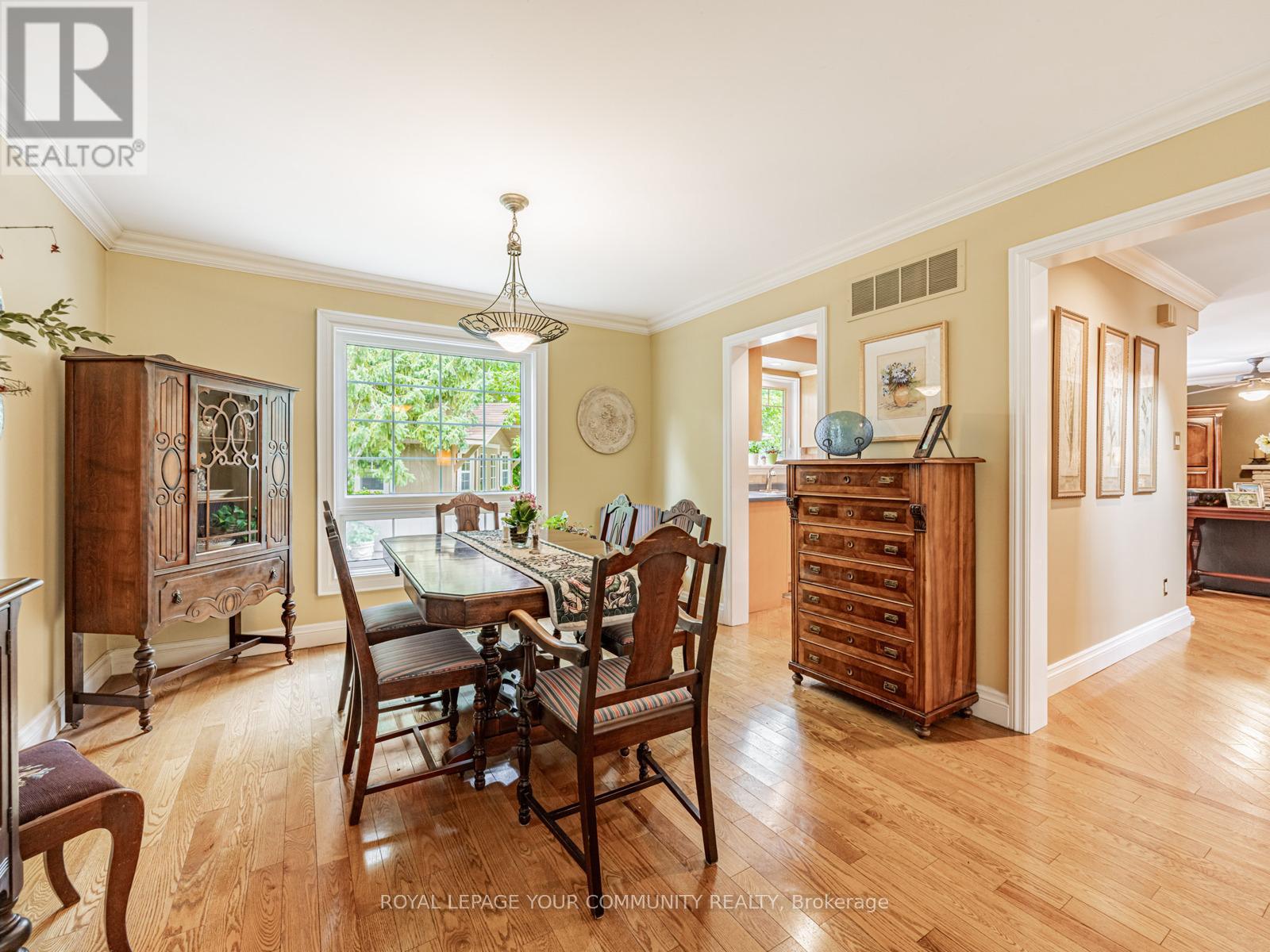 Photo 11 of 10 Banquo Road, Markham ON