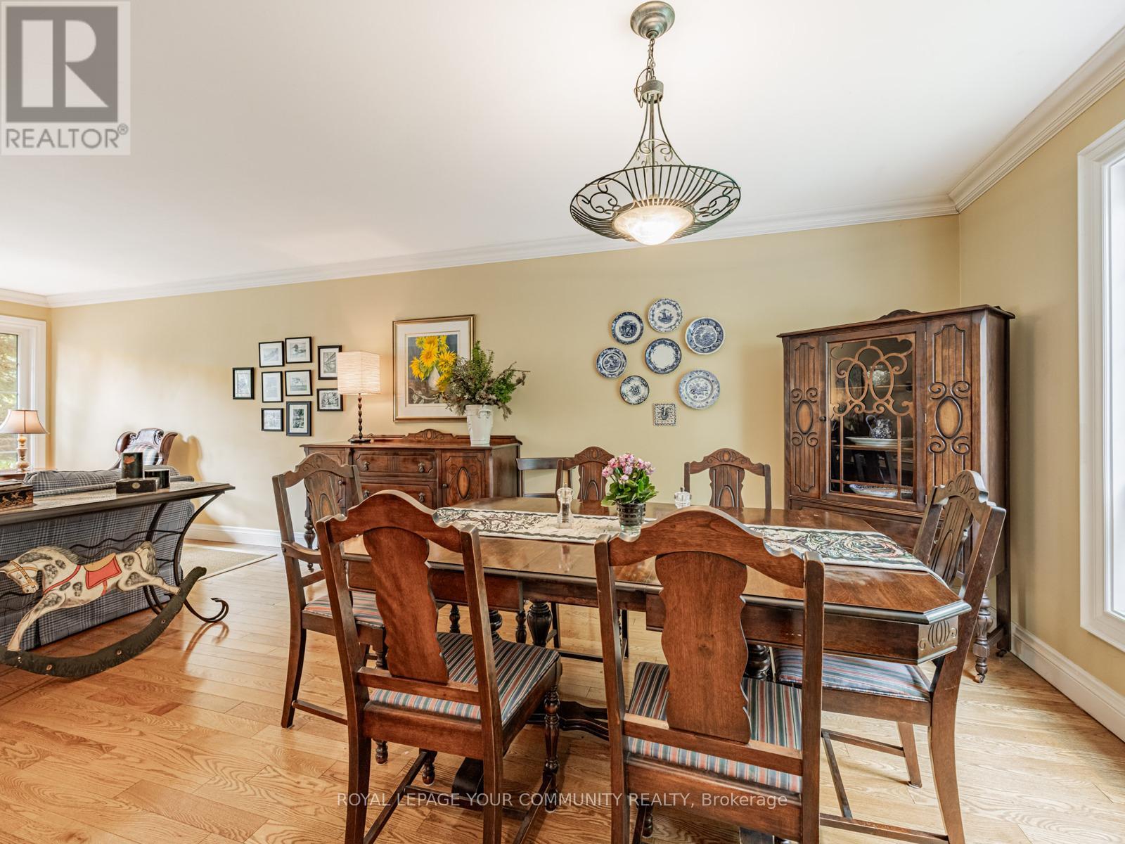 Photo 12 of 10 Banquo Road, Markham ON