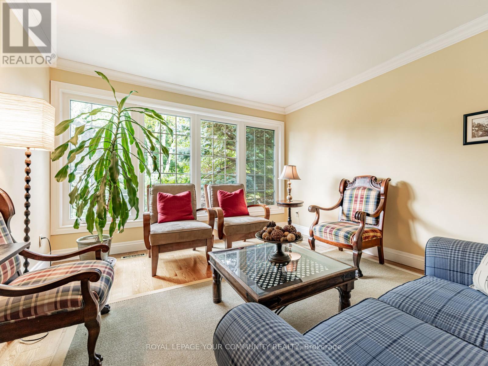 Photo 15 of 10 Banquo Road, Markham ON