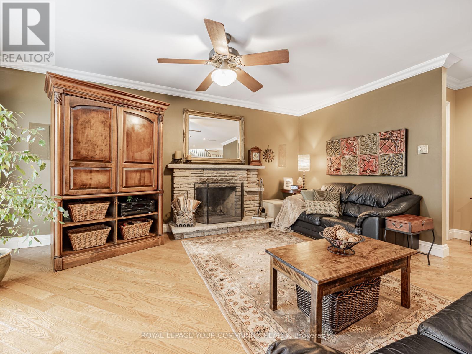Photo 21 of 10 Banquo Road, Markham ON