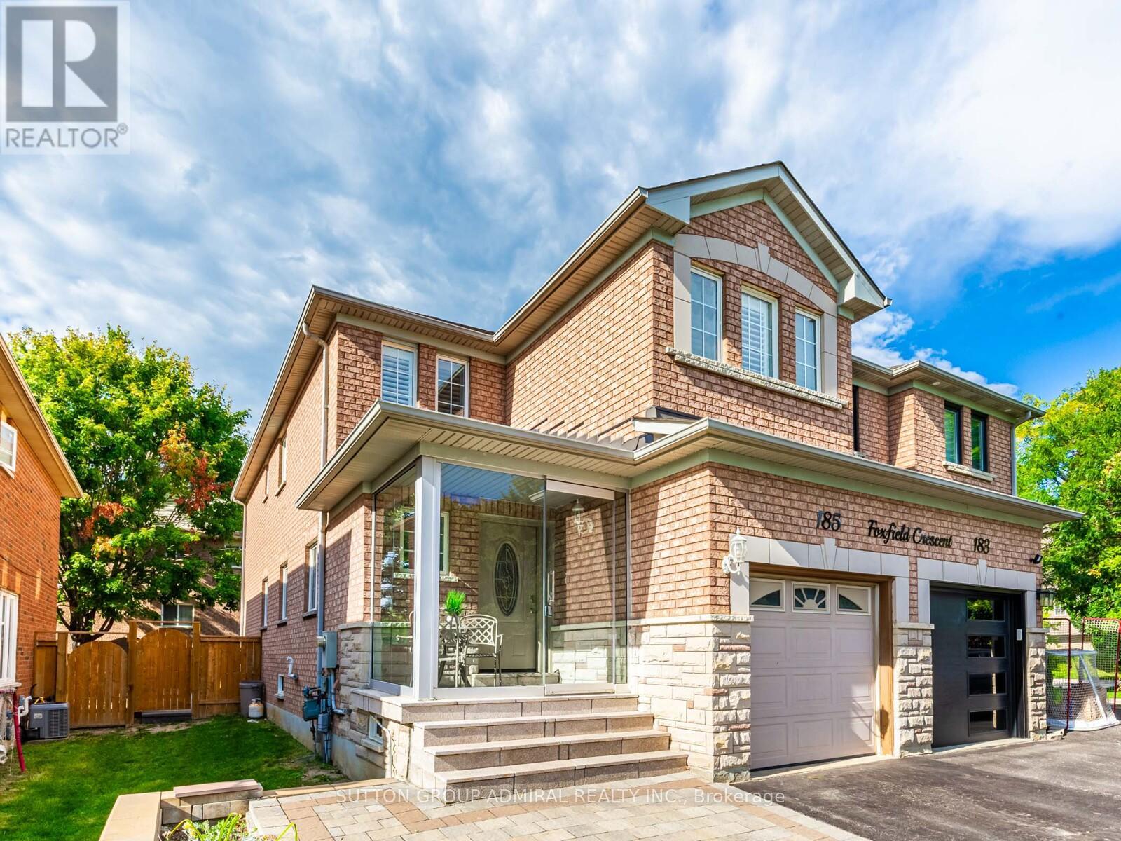 Photo 2 of 185 Foxfield Crescent, Vaughan ON