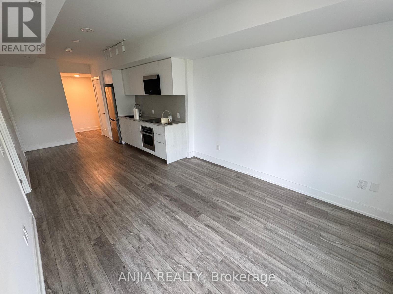 Photo 9 of 822 9 Clegg Road, Markham ON