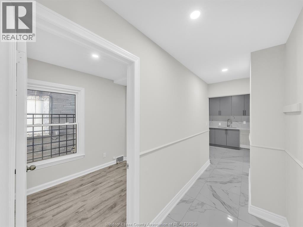 Photo 14 of 1052 Drouillard Road, Windsor ON