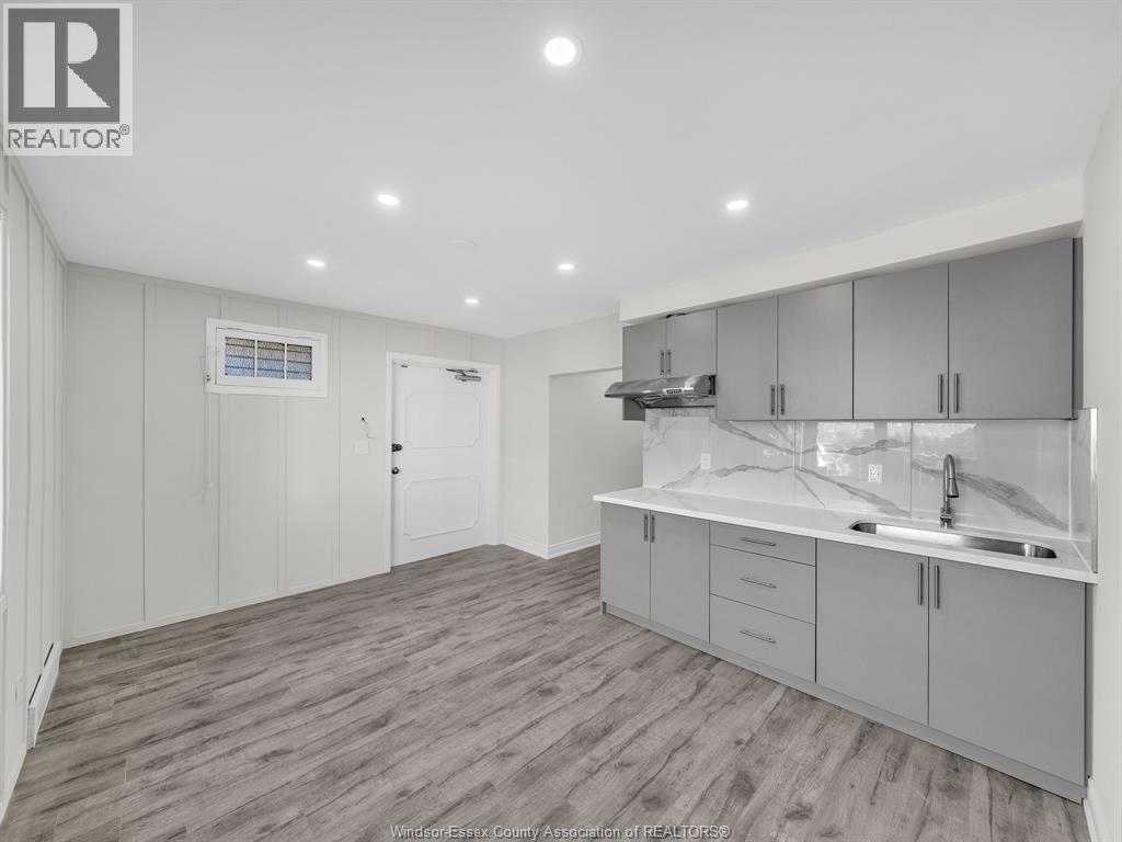 Photo 7 of 1052 Drouillard Road, Windsor ON