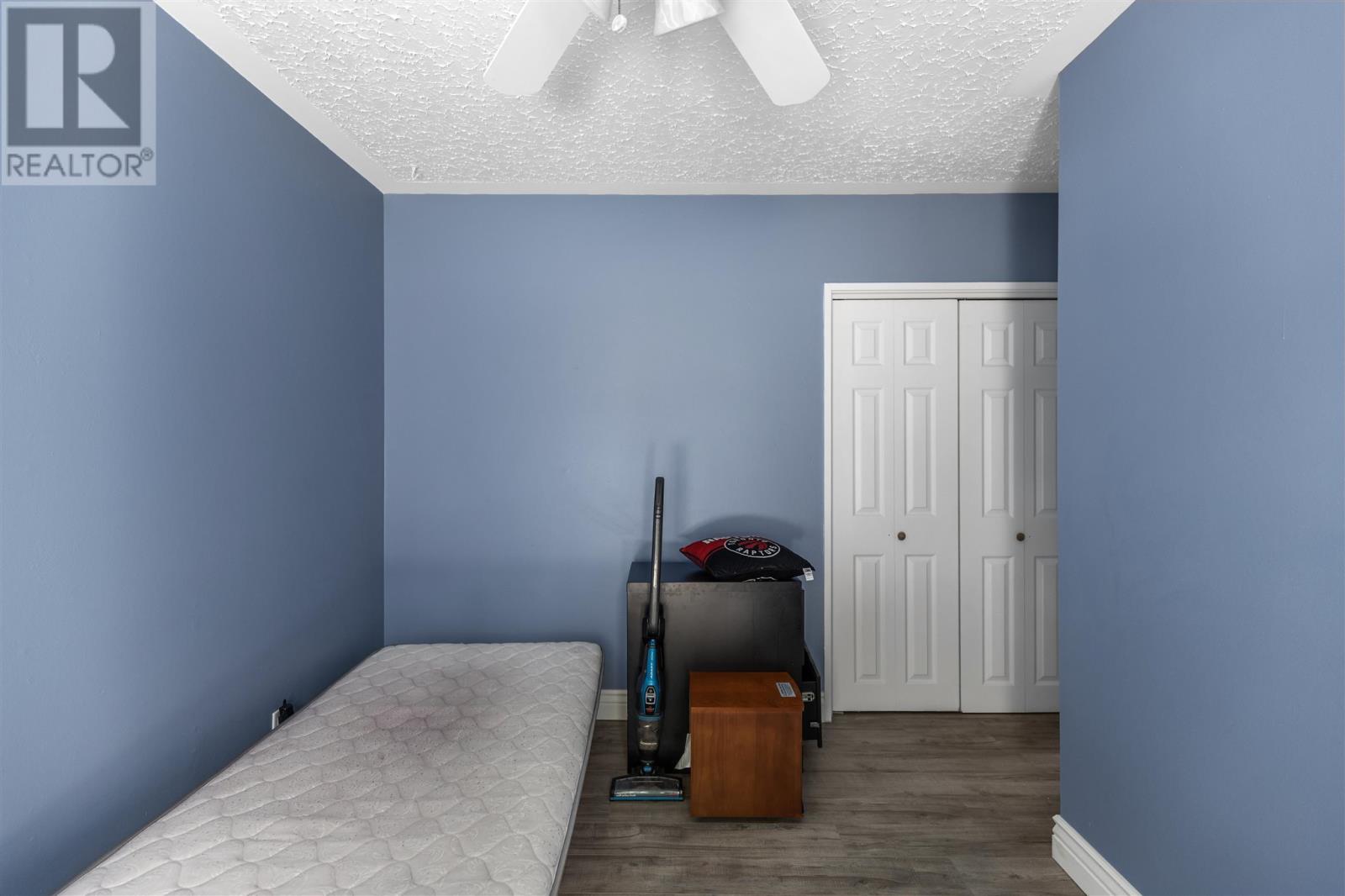 Photo 23 of 61 Cartier St, Sault Ste Marie ON
