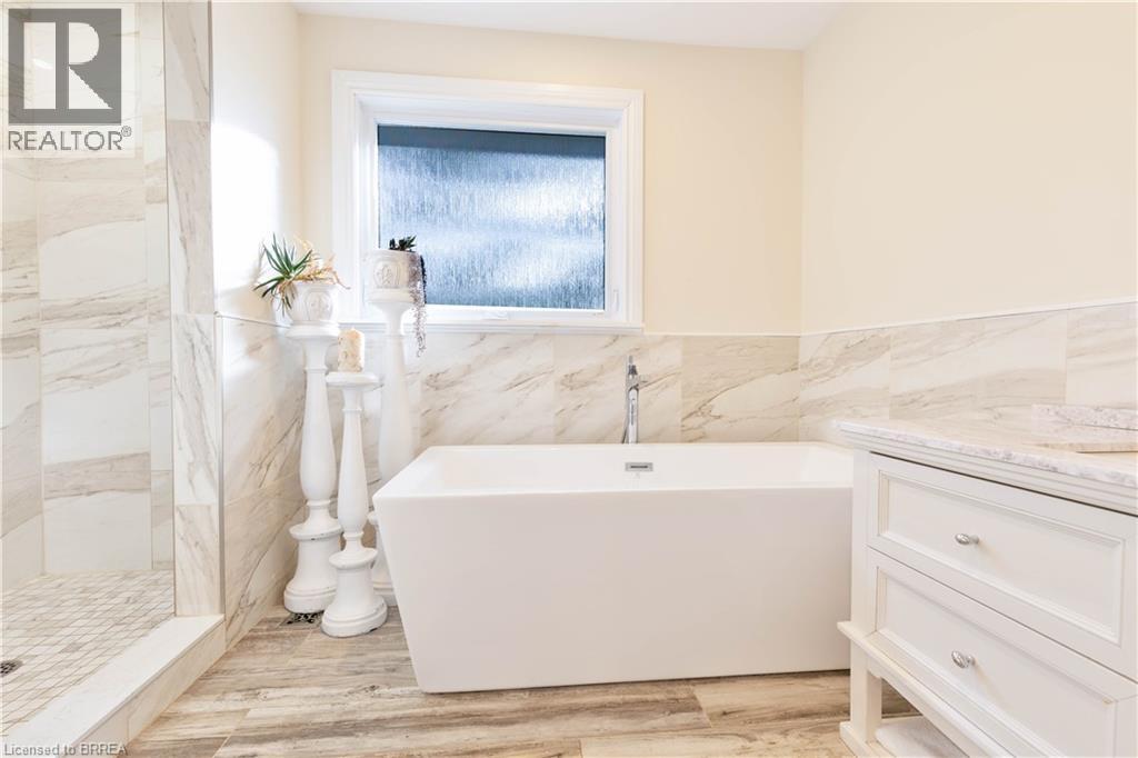 Photo 10 of 2328 Nixon Road, Simcoe ON