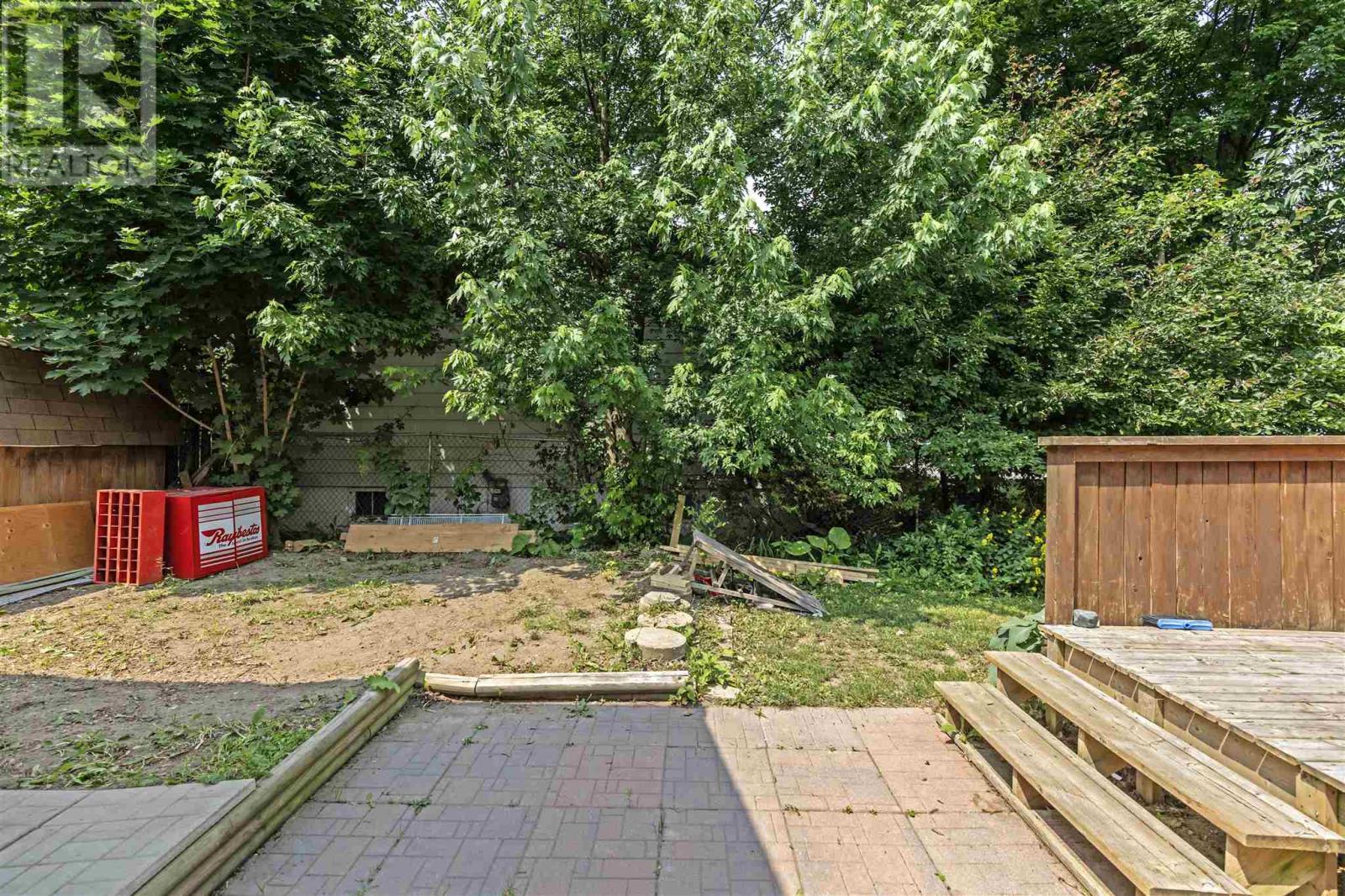 Photo 30 of 61 Cartier St, Sault Ste Marie ON