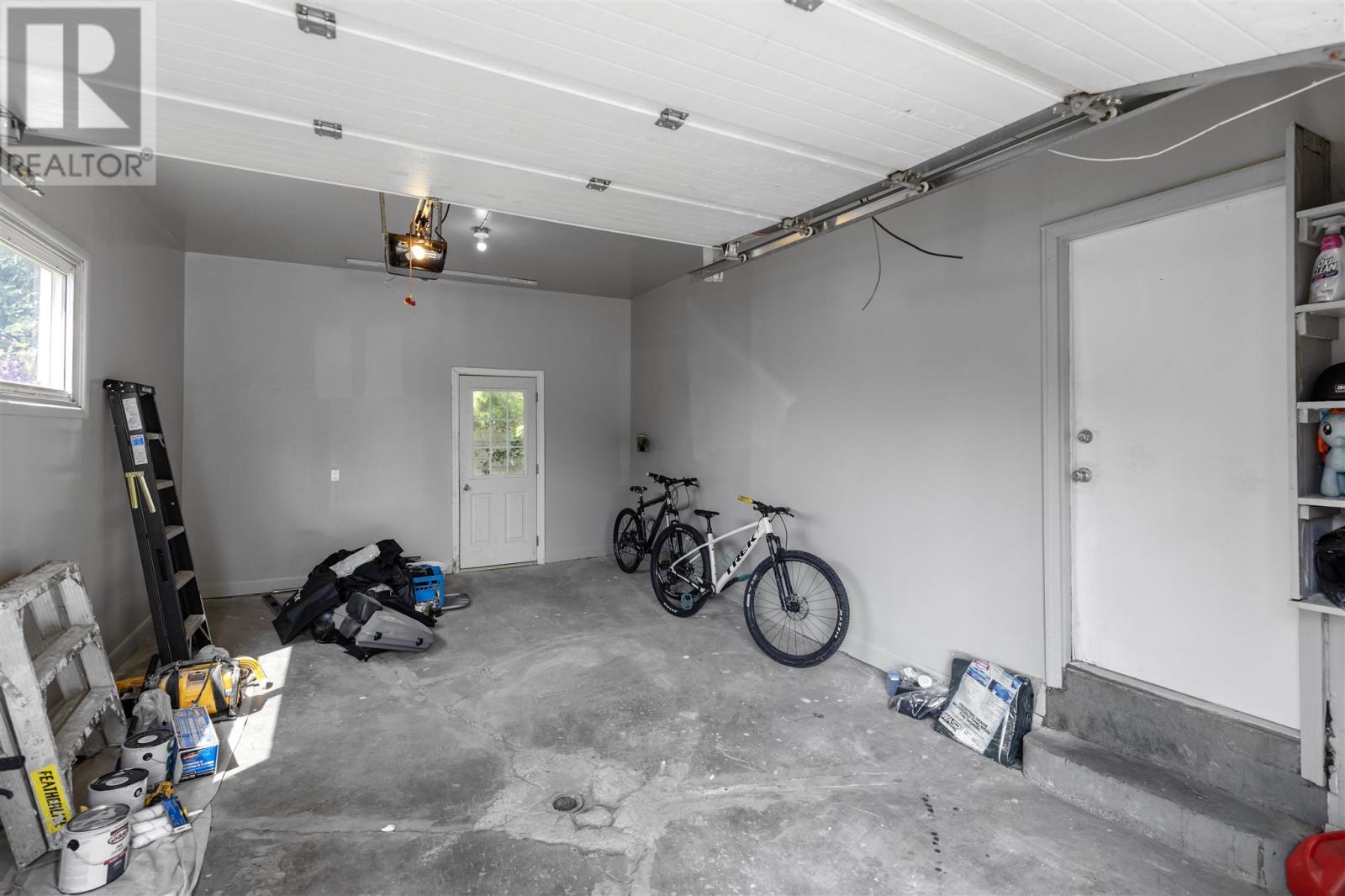 Photo 33 of 61 Cartier St, Sault Ste Marie ON