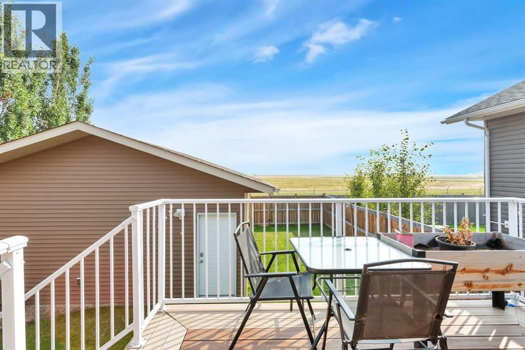 34 Iron Wolf Court, Lacombe