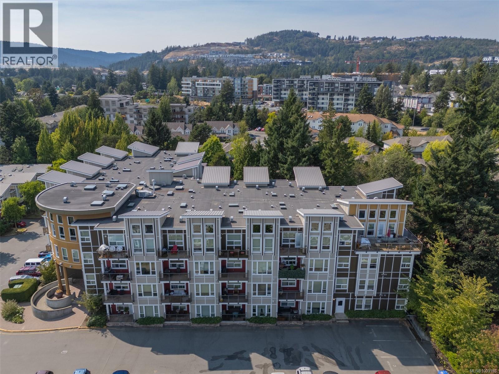 110 866 Brock Avenue, Langford