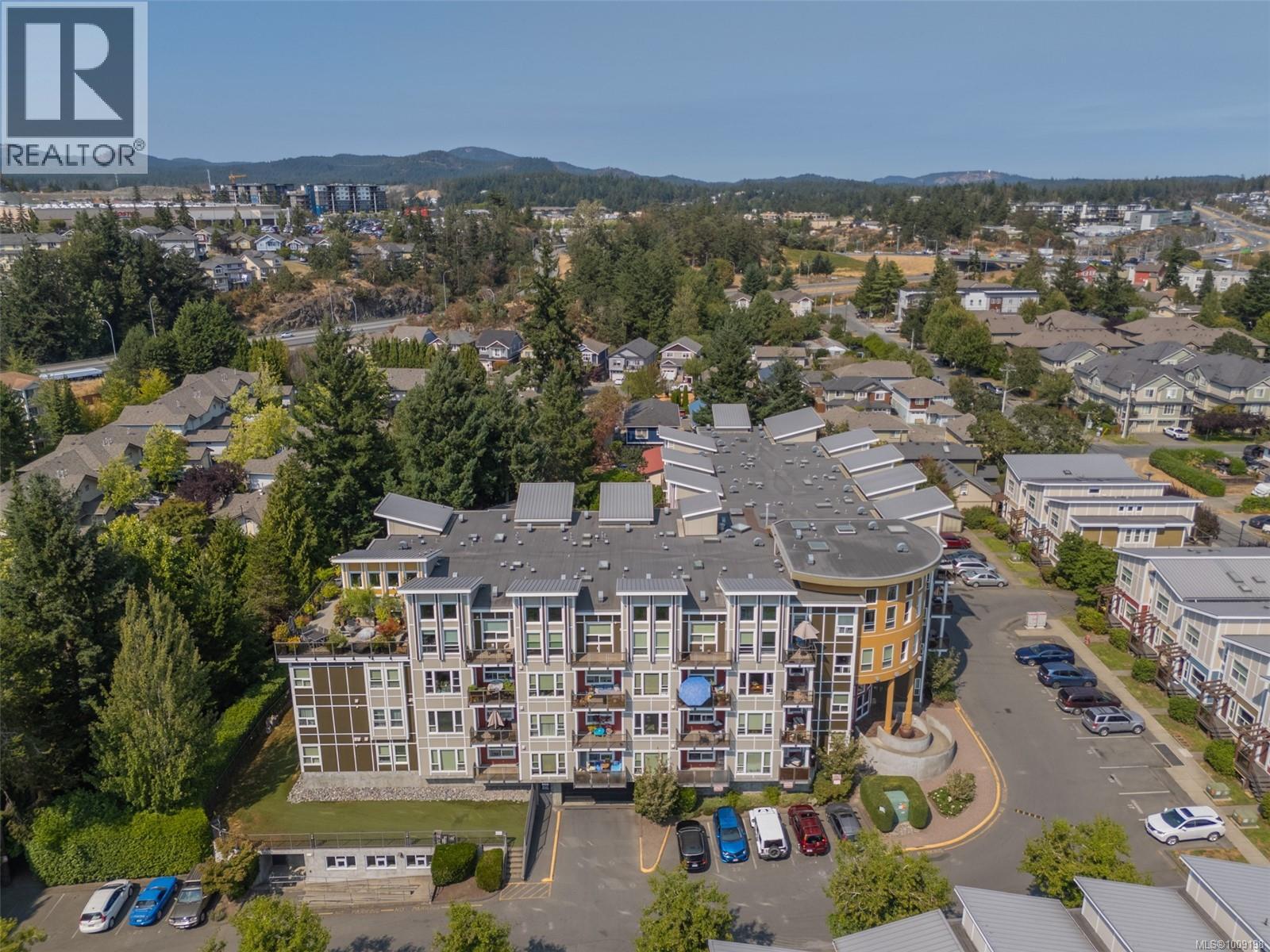 110 866 Brock Avenue, Langford